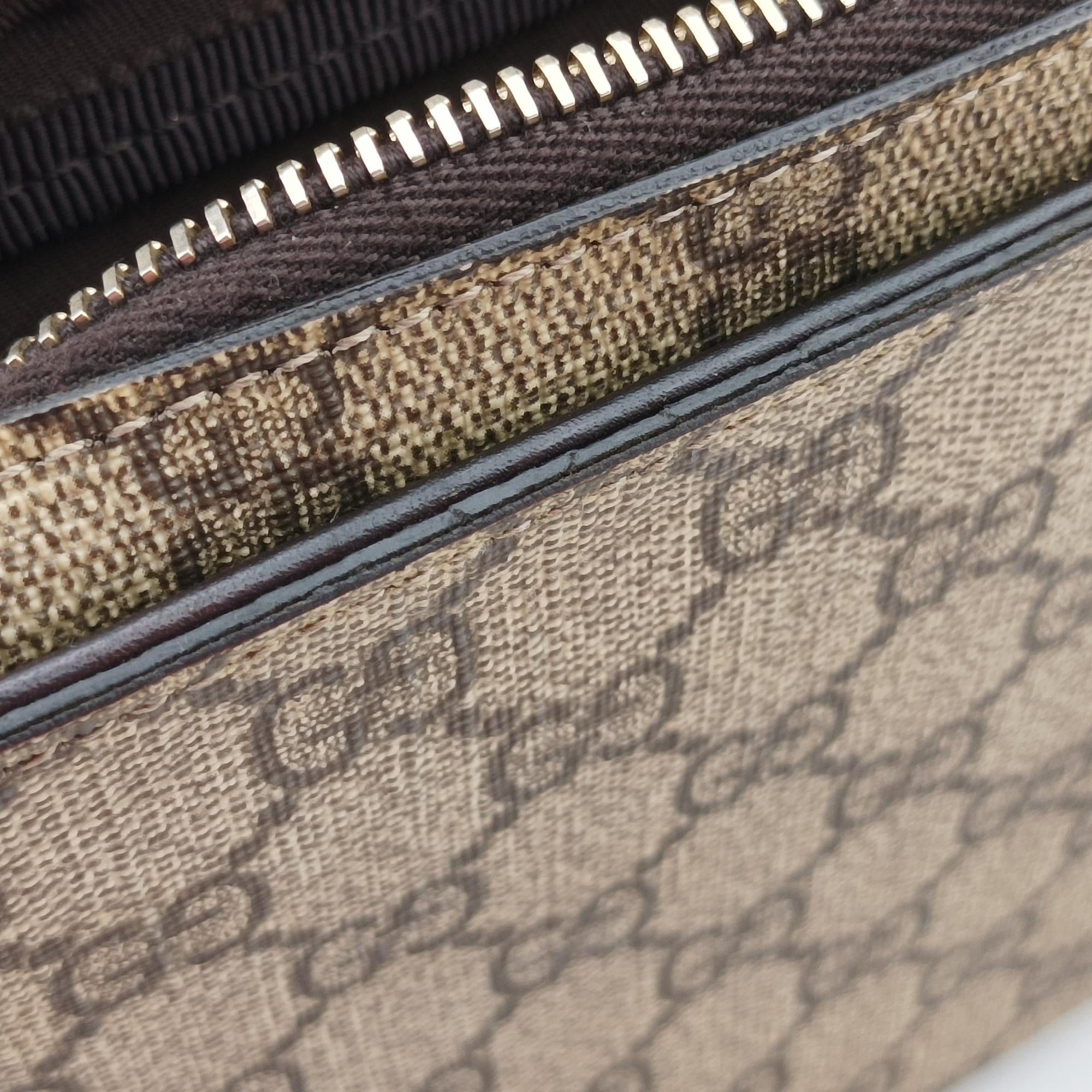 Pre-owned Gucci GG Supreme Beige x Brown PVC coated canvas 201755 clutchbag | stylenewstar
