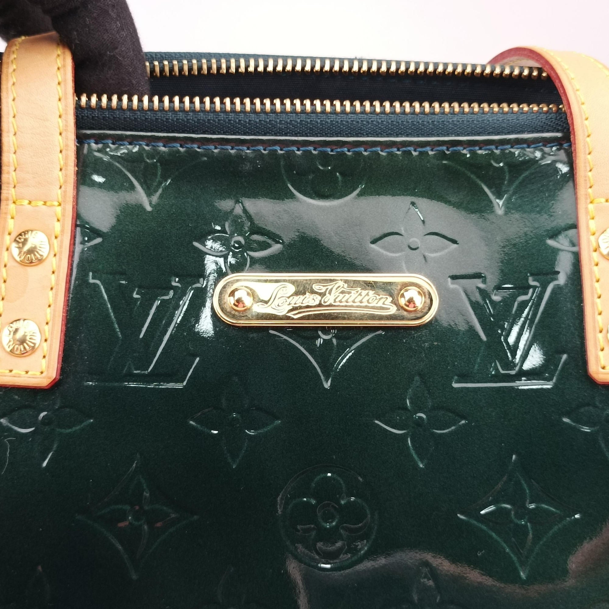 Pre-owned Louis Vuitton BellevuePM BLEU NUIT Vernis M93671 handbag | stylenewstar