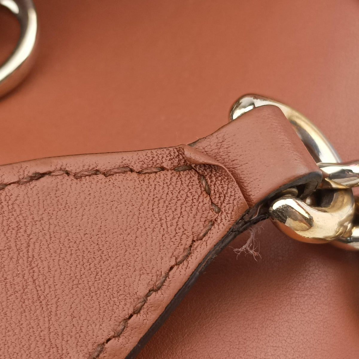Pre-owned Gucci Emily Camel Leather 283063 shoulderbag | stylenewstar