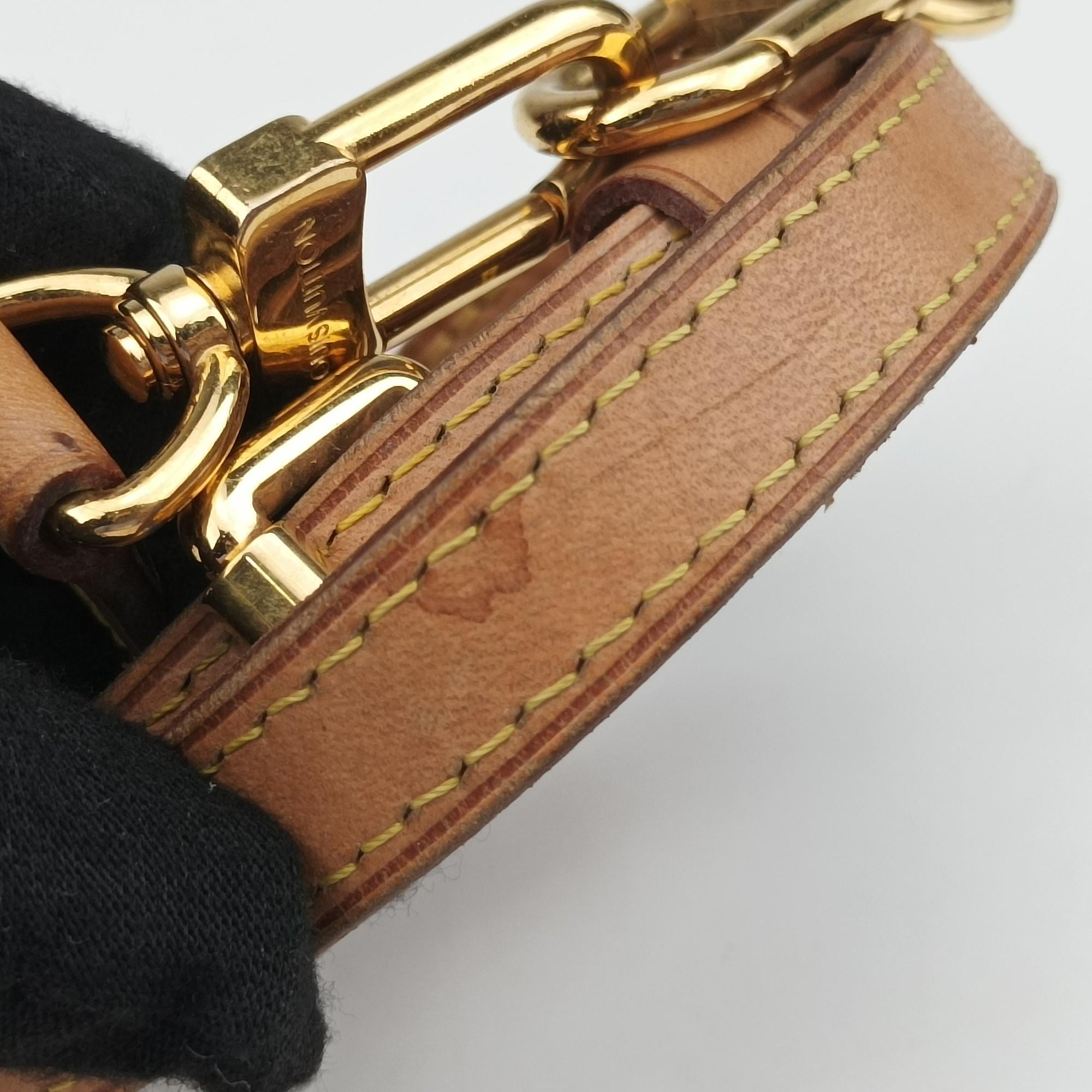 Pre-owned Louis Vuitton Brea GM Rouge Fauviste Vernis M91616 shoulderbag | stylenewstar