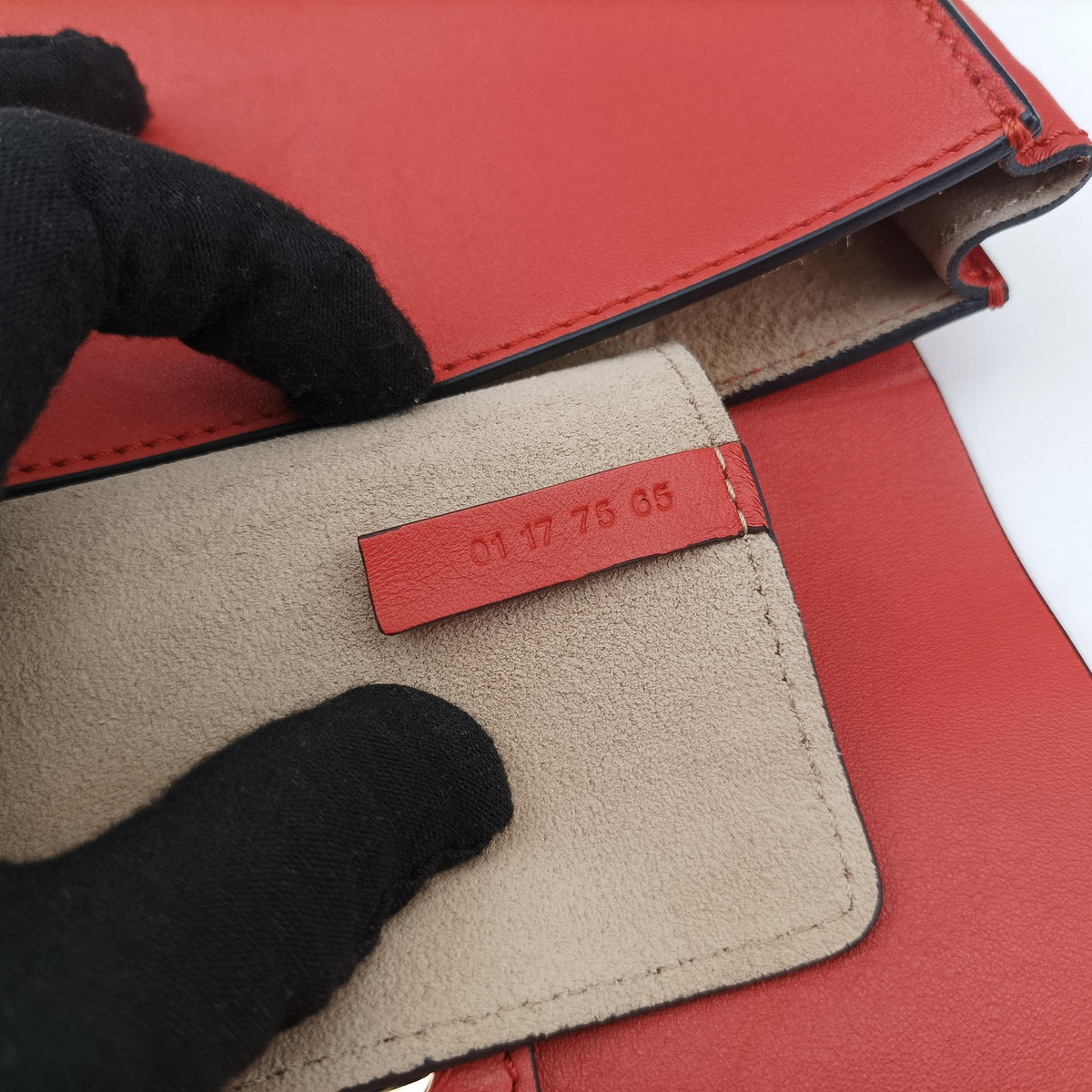 Secondhand Chloe FAYE Red Suede × leather  shoulderbag | stylenewstar