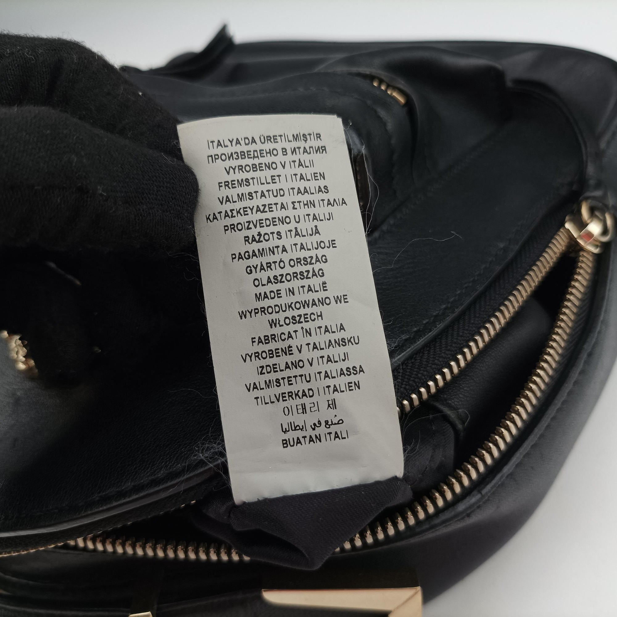 Vintage VERSACE La Medusa Black Leather  backpack/rucksack | stylenewstar