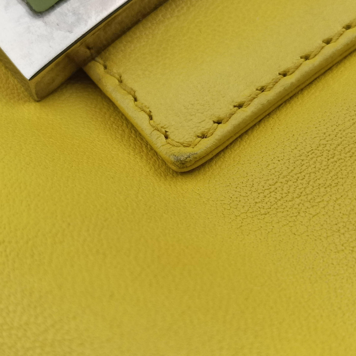 Pre-owned Fendi Color Block Baguette Yellow Leather 26685 shoulderbag | stylenewstar