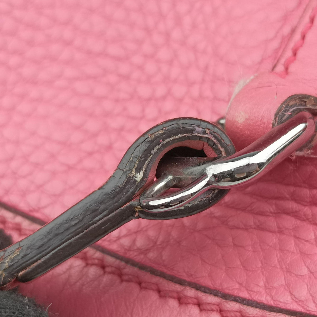 Pre-owned Gucci Microguccissima dome Pink Leather 341504 shoulderbag | stylenewstar