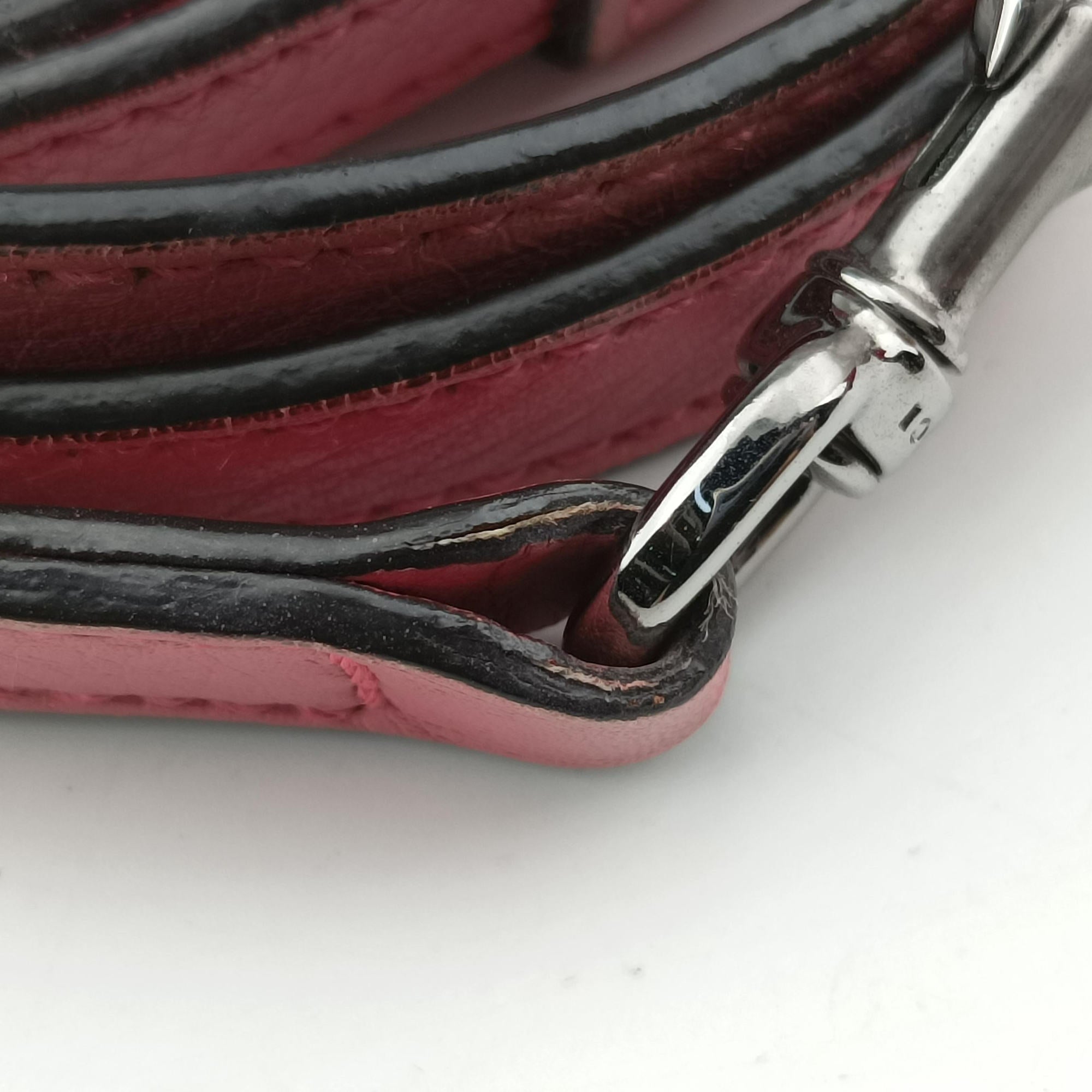 Pre-owned Gucci Microguccissima dome Pink Leather 341504 shoulderbag | stylenewstar