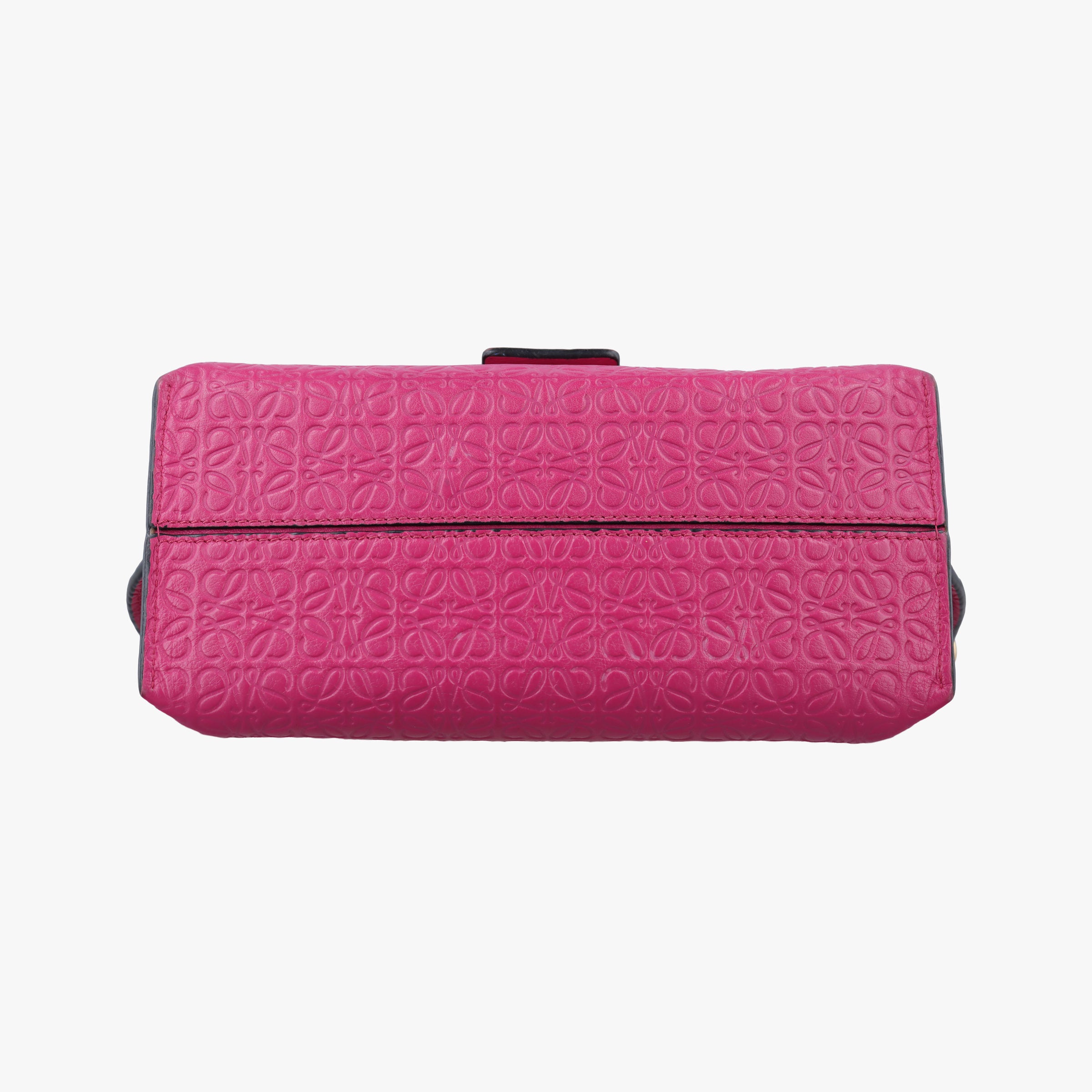Pre-owned Loewe Avenue Rose Leather  shoulderbag | stylenewstar