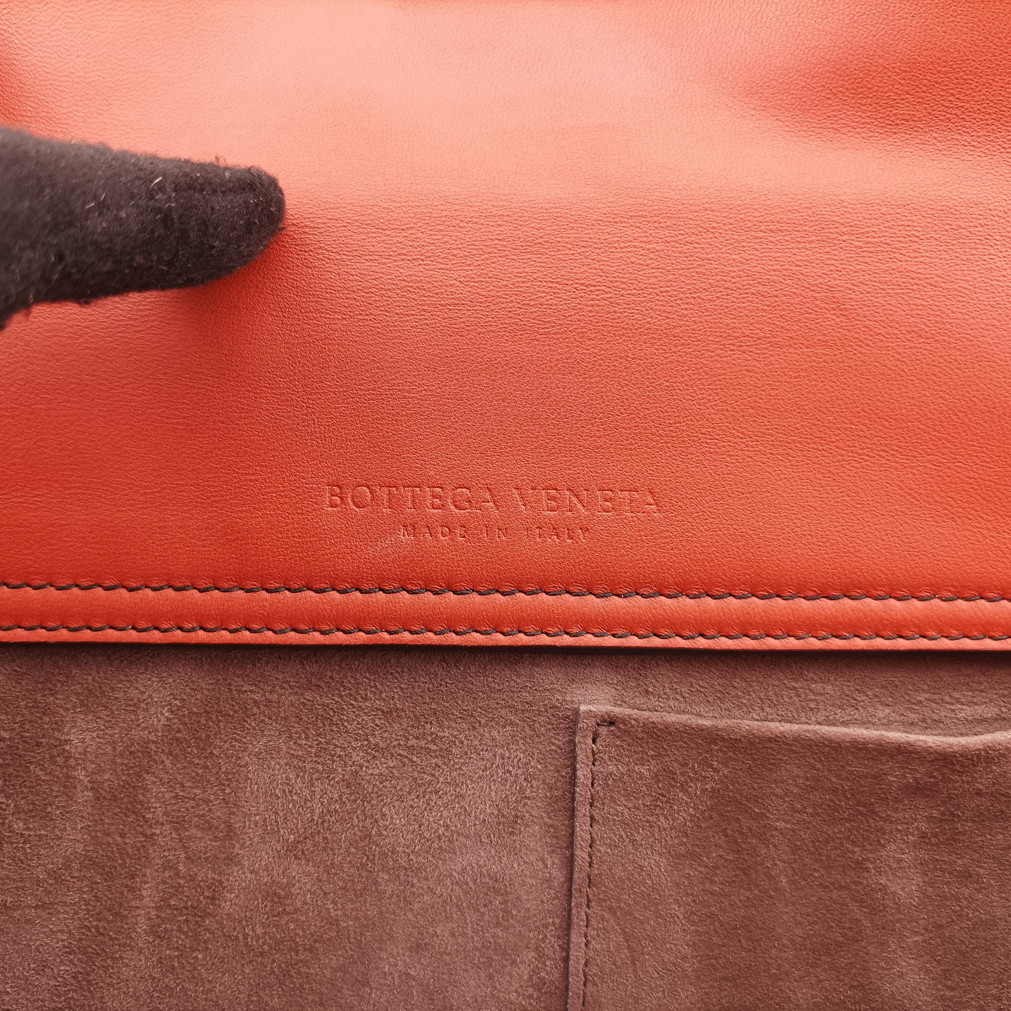 Pre-owned Bottega Veneta Intrecciato OrangeRed lambskin  shoulderbag | stylenewstar