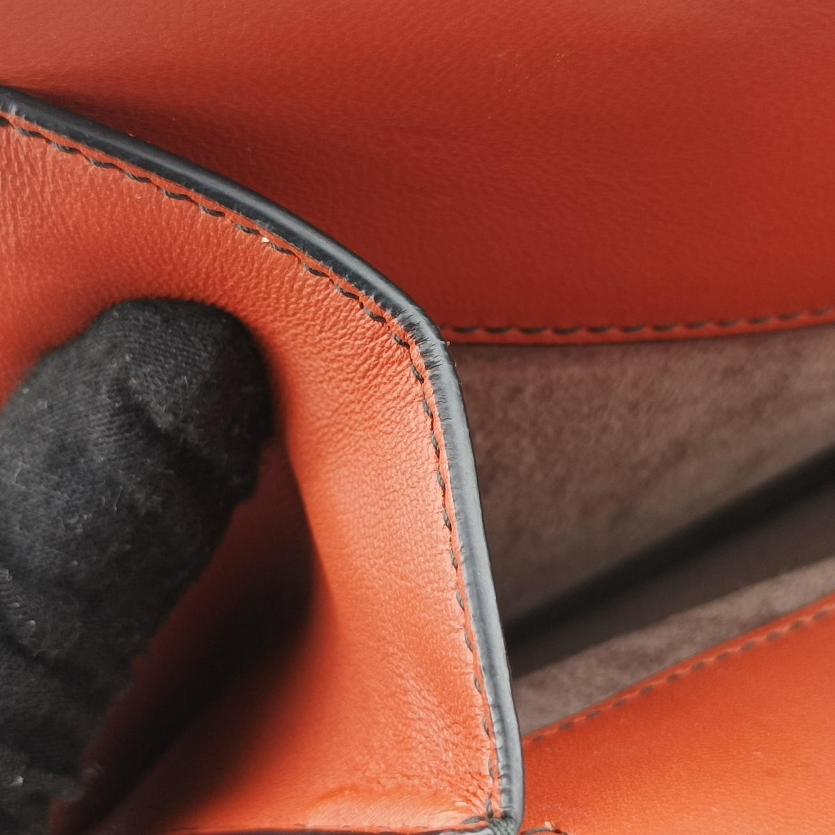 Pre-owned Bottega Veneta Intrecciato OrangeRed lambskin  shoulderbag | stylenewstar