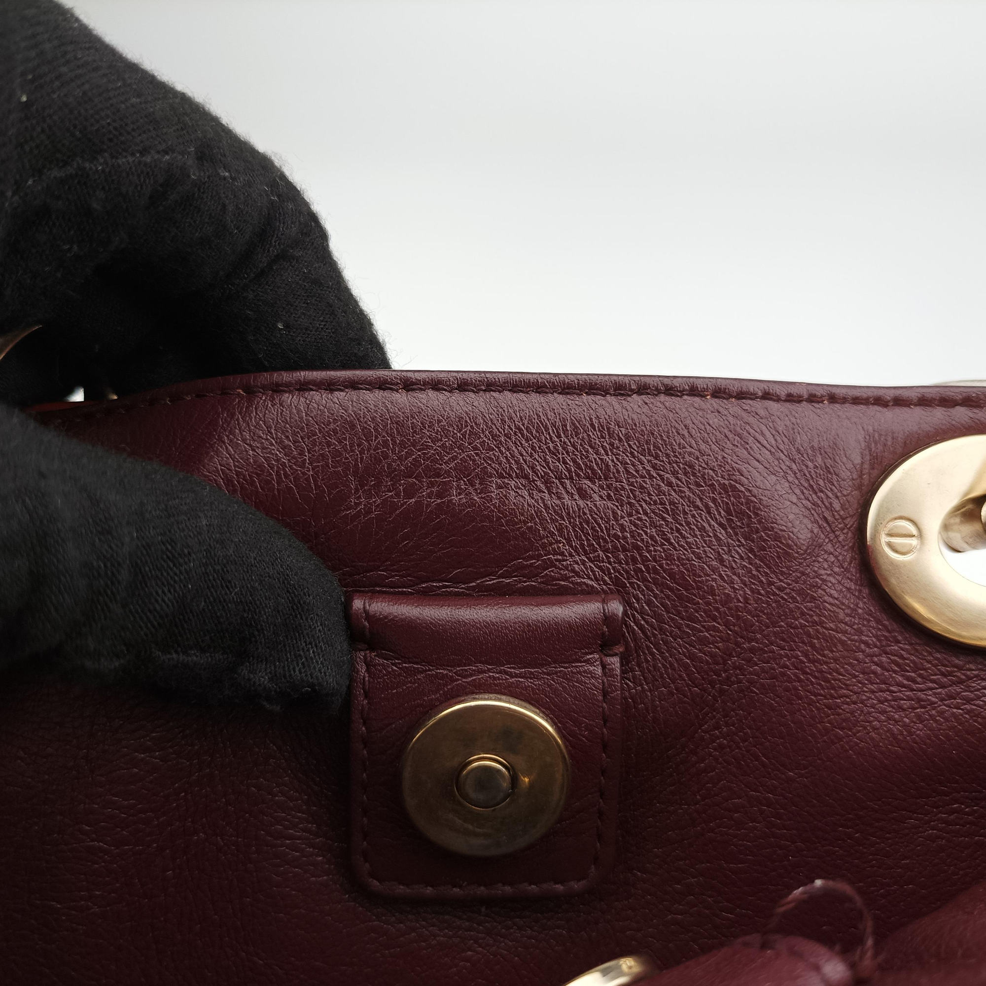 Pre-owned Christian Dior Diorissimo Red Leather  shoulderbag | stylenewstar