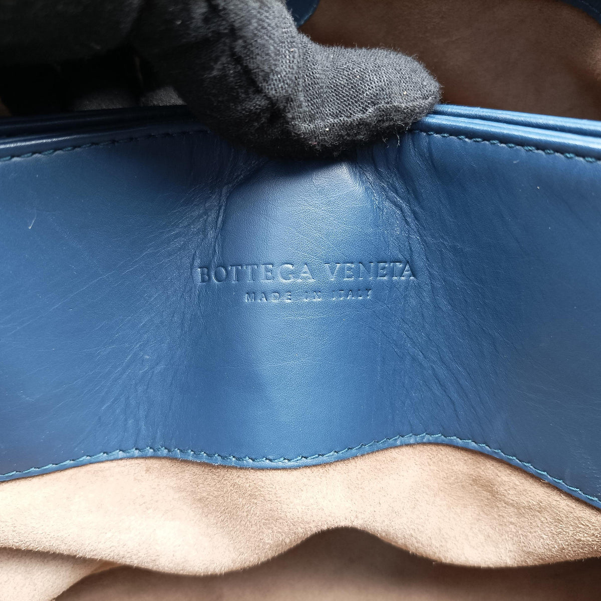 Pre-owned Bottega Veneta Roma Intrecciato Navy lambskin  shoulderbag | stylenewstar