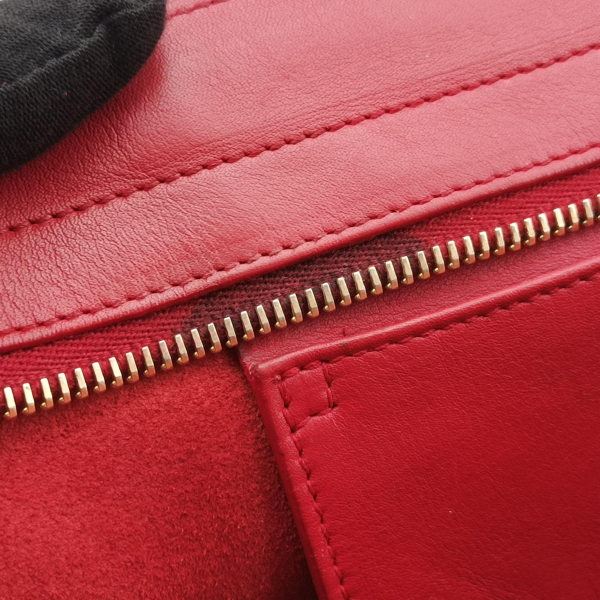 Pre-owned Yves Saint Laurent Y Ligne Petit Cabas Red Leather 311210 shoulderbag | stylenewstar
