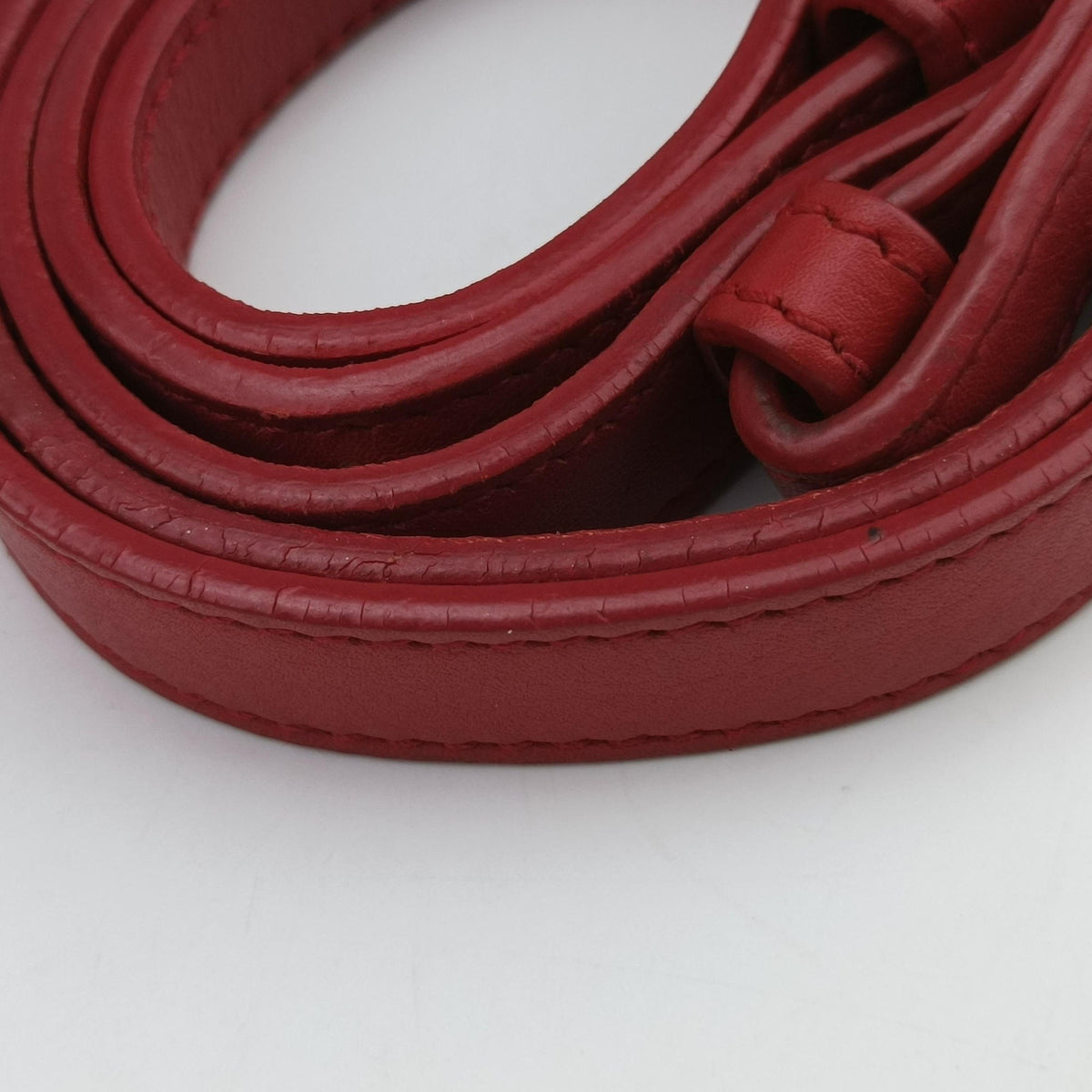 Pre-owned Yves Saint Laurent Y Ligne Petit Cabas Red Leather 311210 shoulderbag | stylenewstar