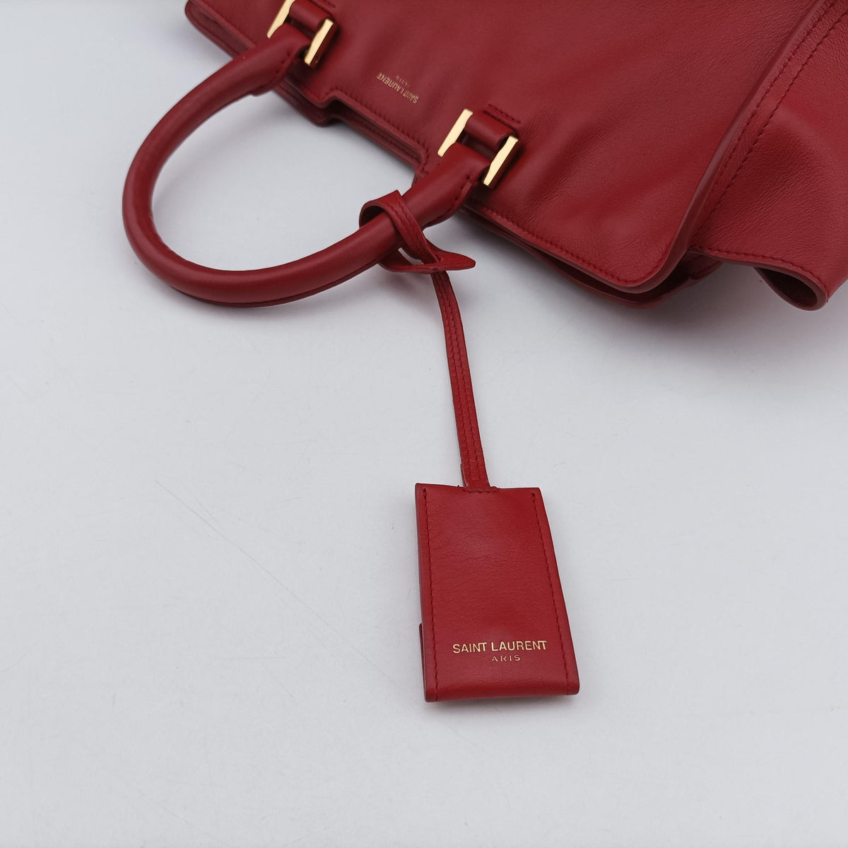 Pre-owned Yves Saint Laurent Y Ligne Petit Cabas Red Leather 311210 shoulderbag | stylenewstar