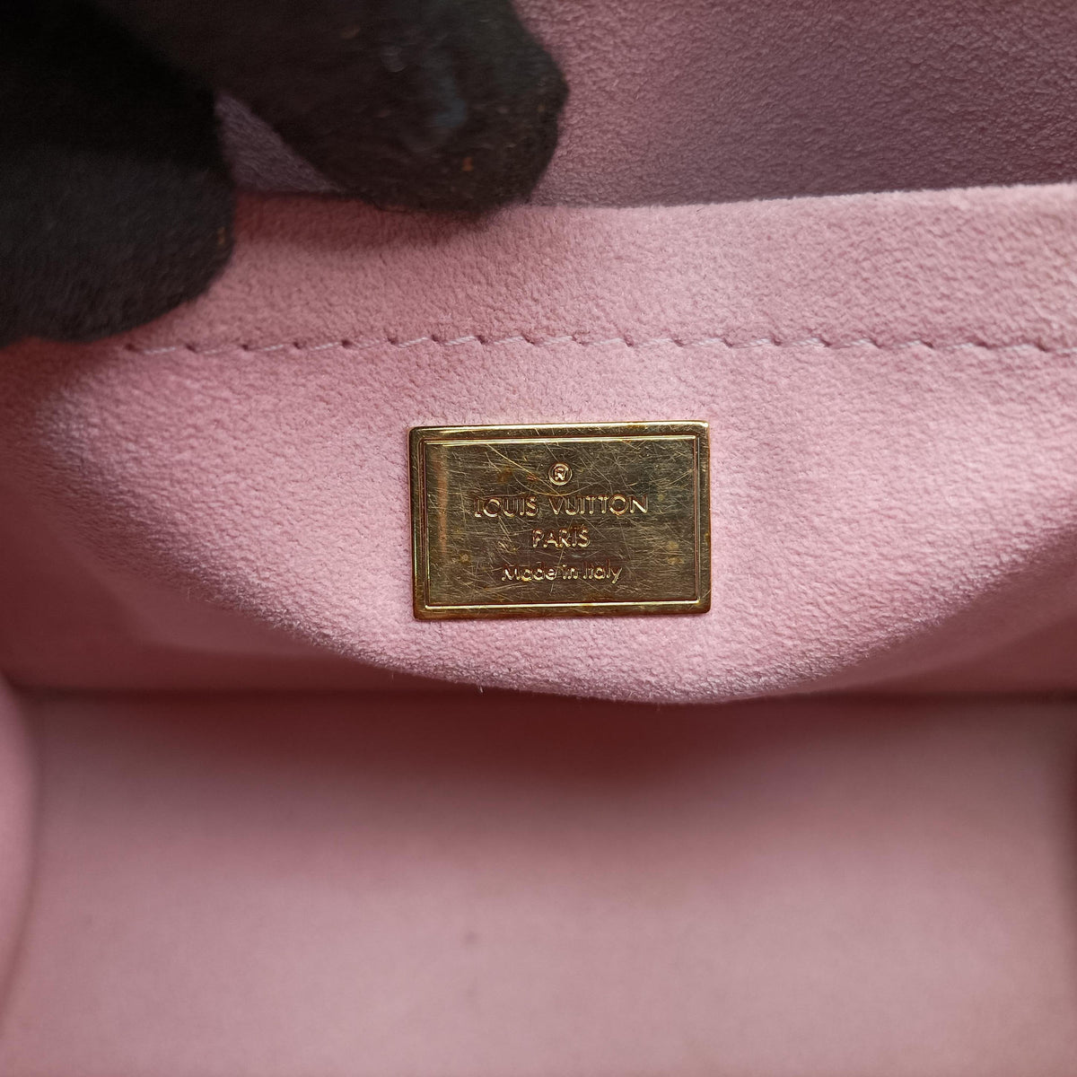 Pre-owned Louis Vuitton Spring Street PM pink Vernis M90468 shoulderbag | stylenewstar