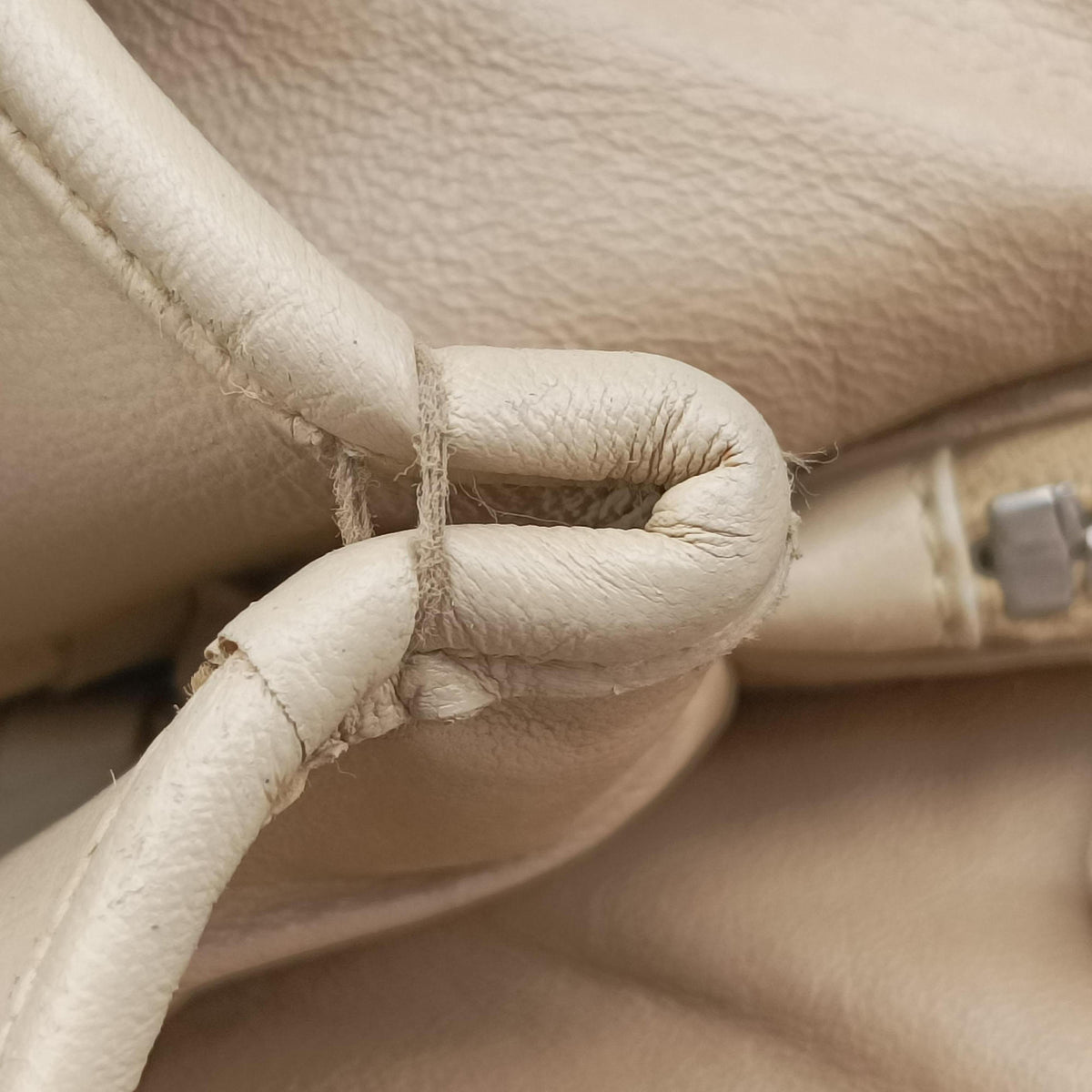 Secondhand Christian Dior Lady Dior Avenue Tote Beige lambskin  handbag | stylenewstar