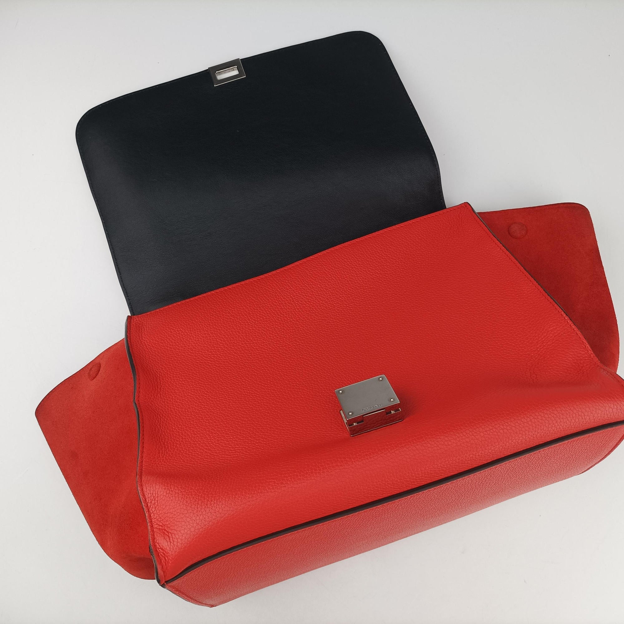 Secondhand Celine Trapeze Orange Suede×leather  shoulderbag | stylenewstar