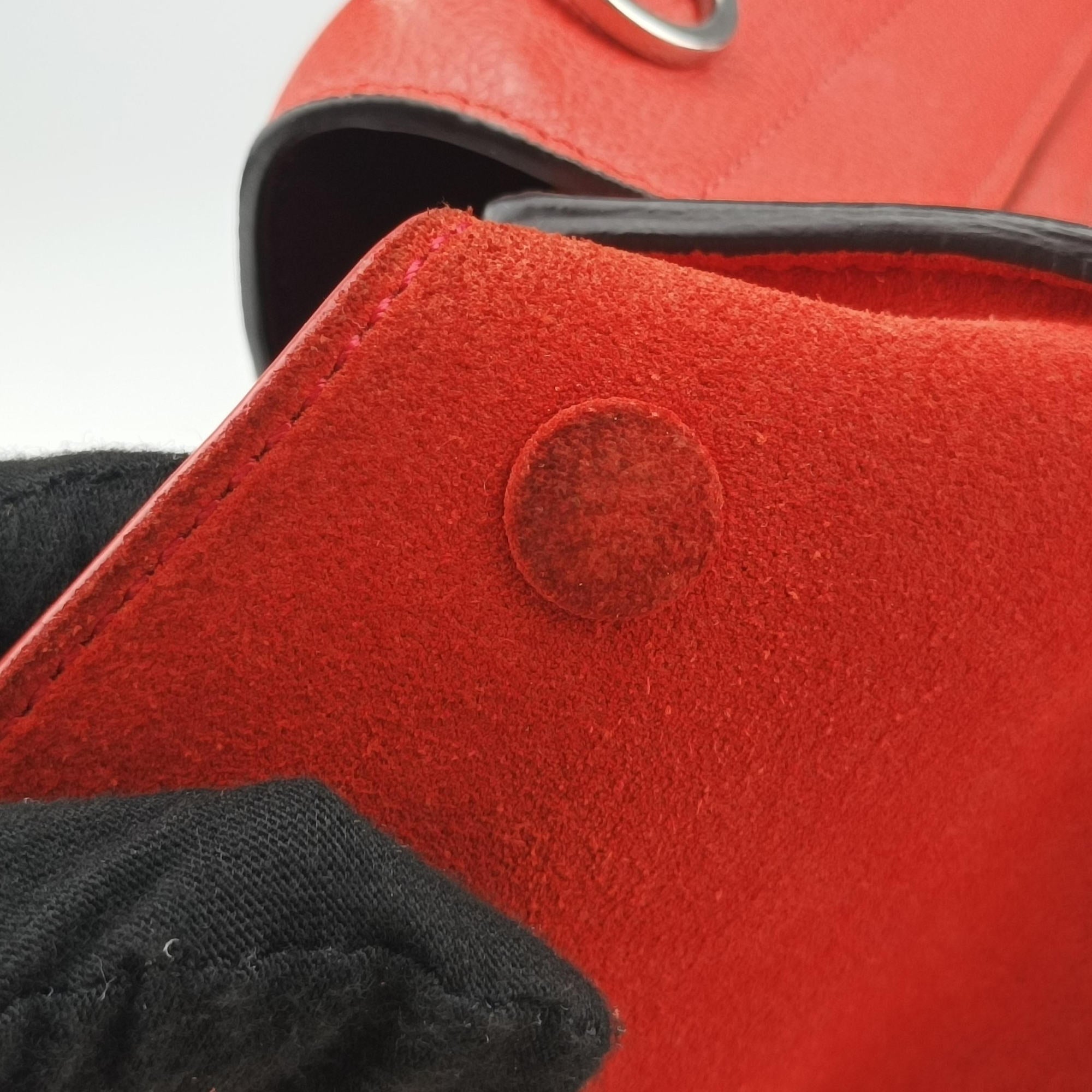 Secondhand Celine Trapeze Orange Suede×leather  shoulderbag | stylenewstar