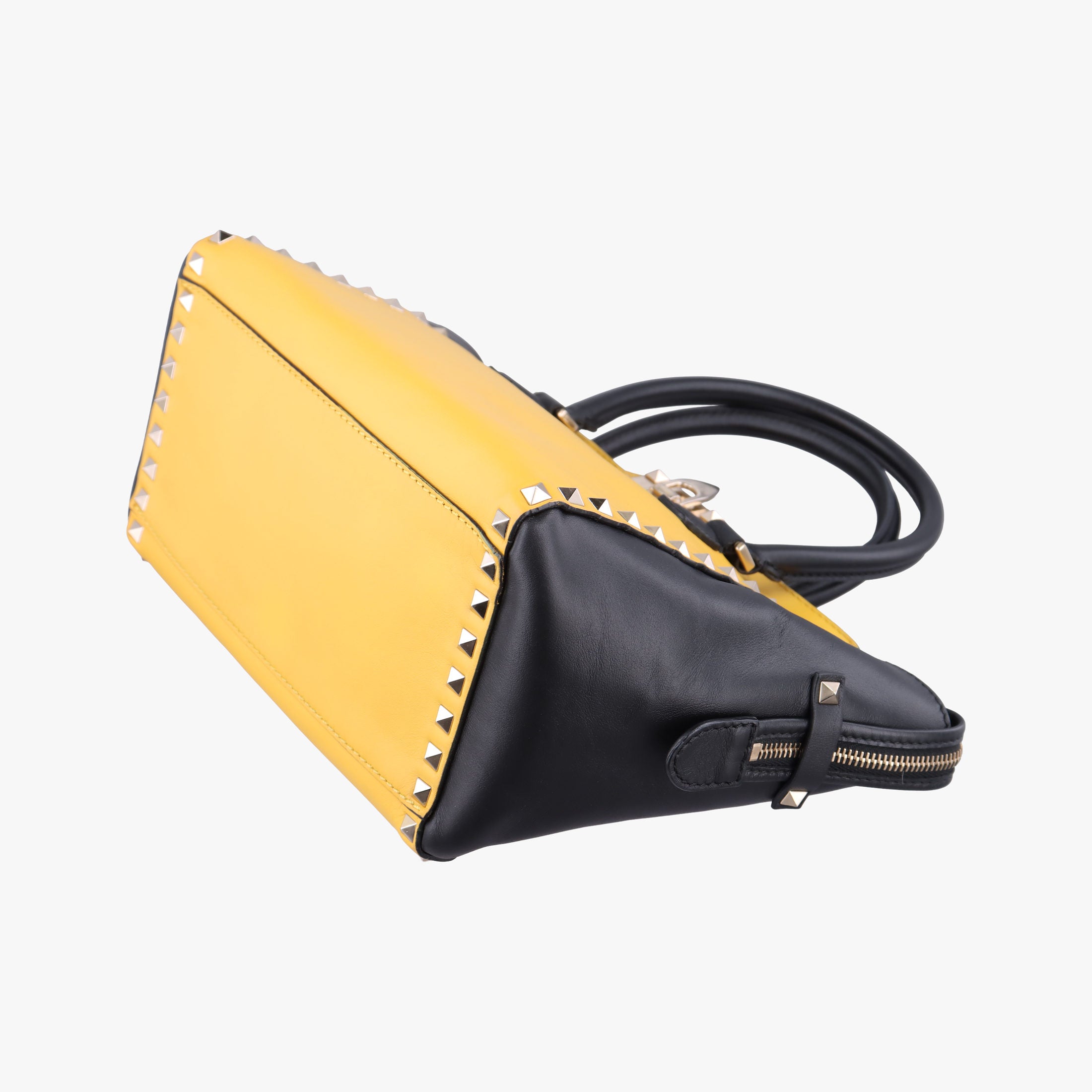 Vintage Valentino Rockstud Yellow × Black Leather  shoulderbag | stylenewstar