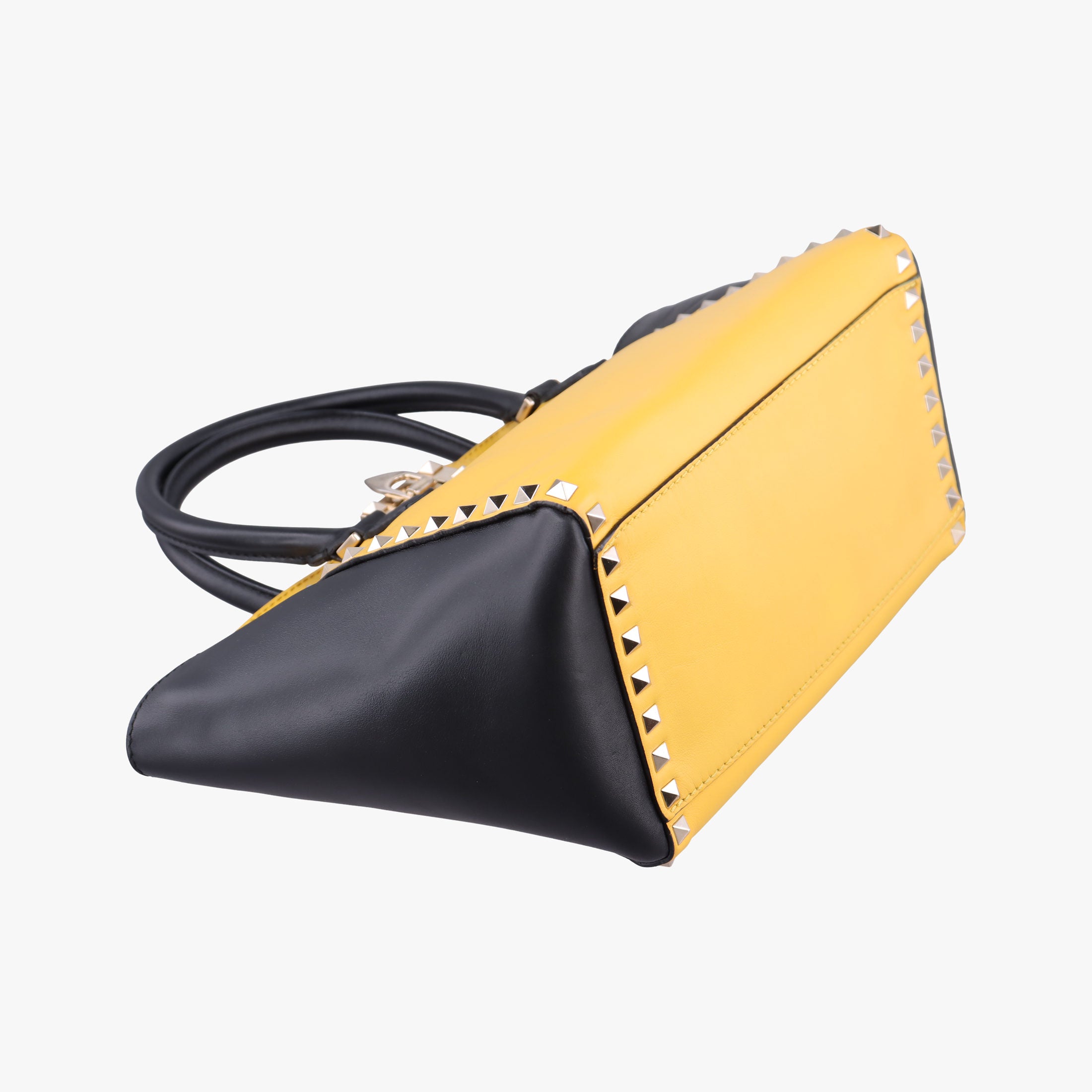 Vintage Valentino Rockstud Yellow × Black Leather  shoulderbag | stylenewstar