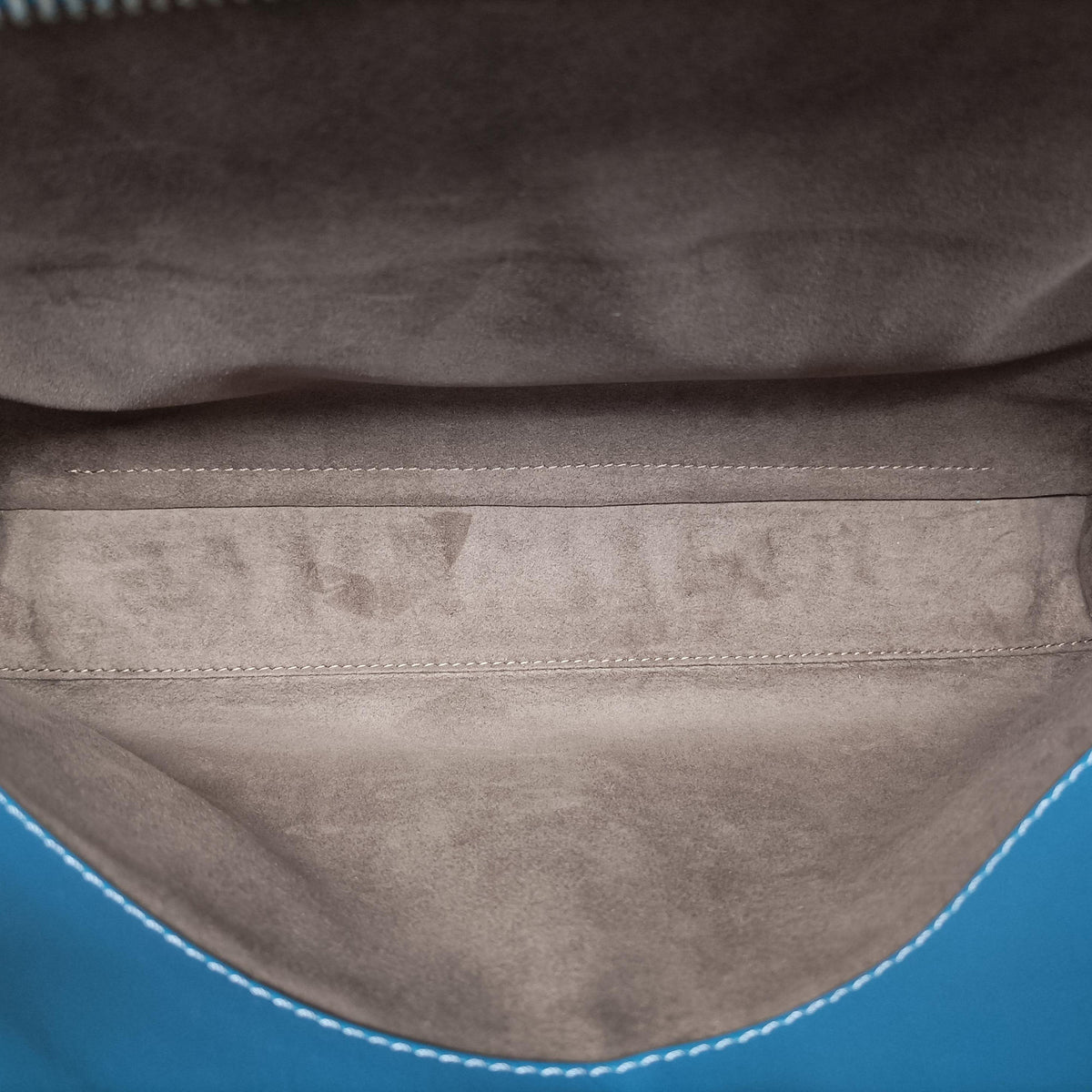 Pre-owned Fendi Dotcom Blue Leather 8BN293 shoulderbag | stylenewstar