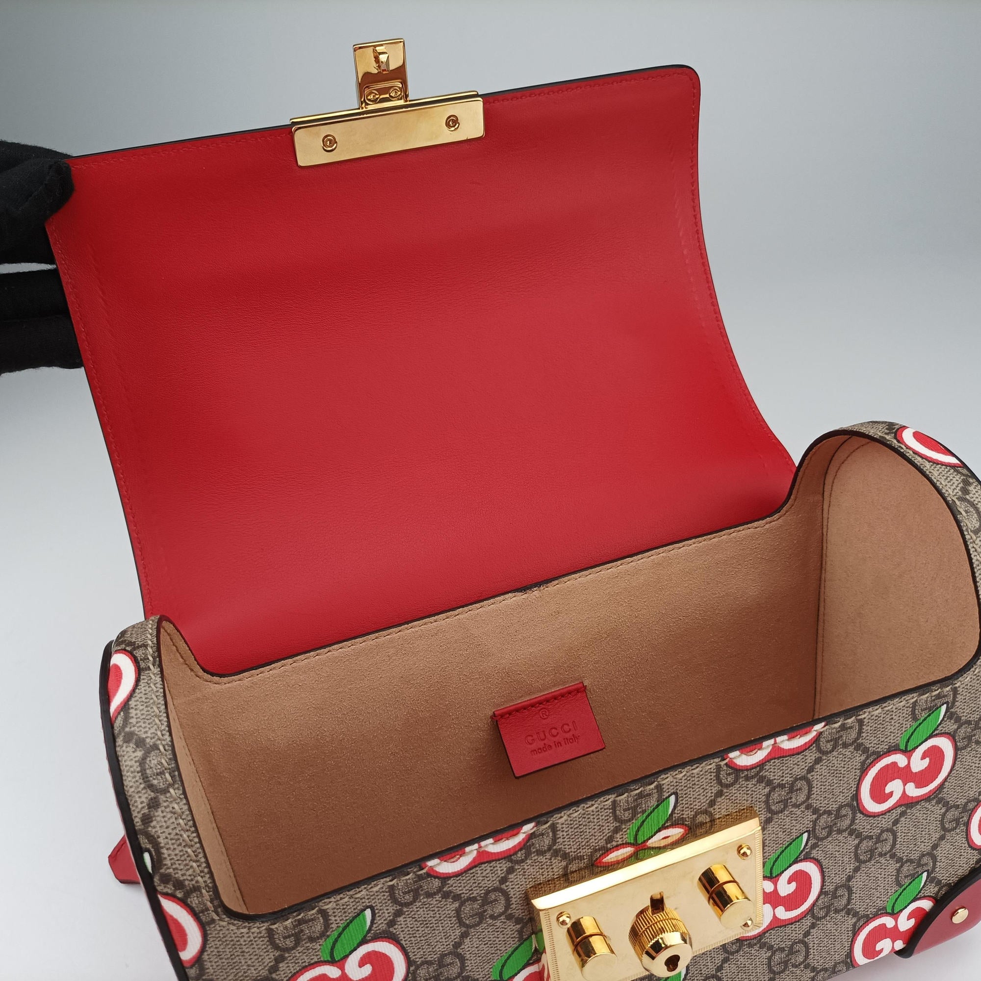 Secondhand Gucci GG flora Padlock Bamboo beige×red×multi PVC coated canvas×Leather 603221 shoulderbag | stylenewstar