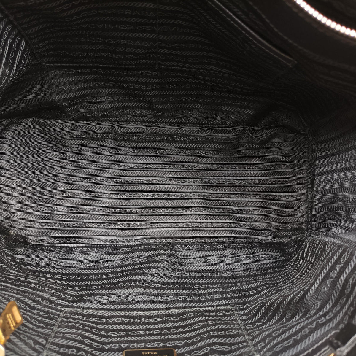 Pre-owned Prada Galleria Black SAFFIANO　Leather BN1802 shoulderbag | stylenewstar
