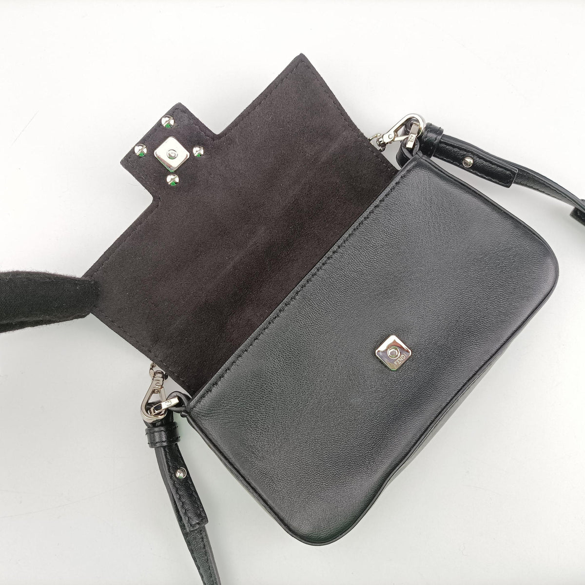 Pre-owned Fendi Micro Baguette Black Nappa Leather  shoulderbag | stylenewstar