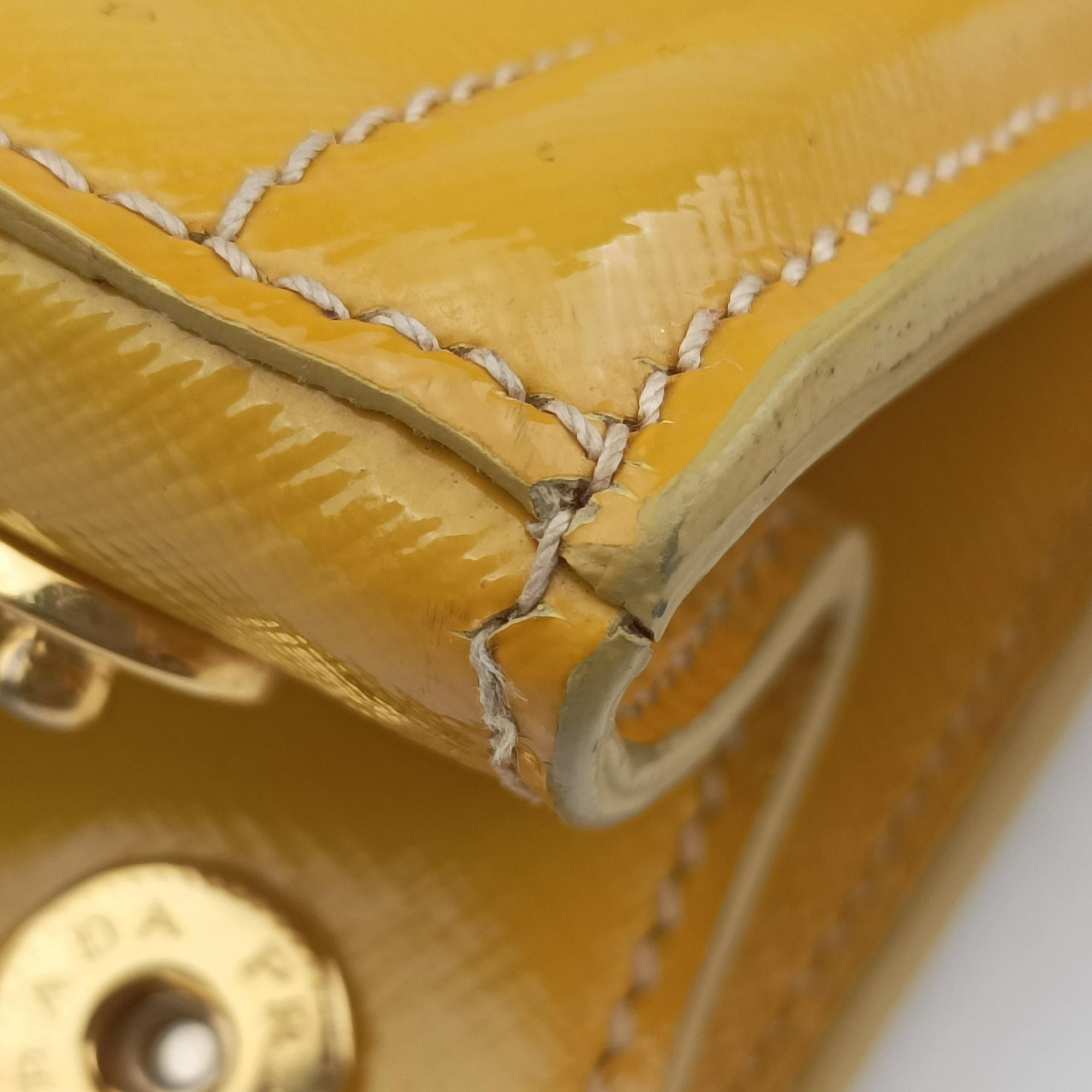 Pre-owned Prada Parabole Tote Yellow SAFFIANO Leather BN2411 shoulderbag | stylenewstar
