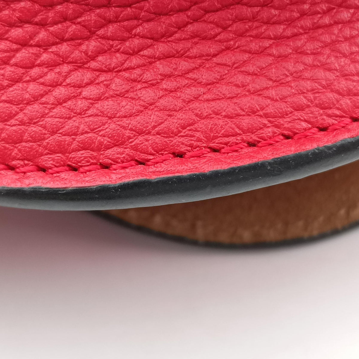 Pre-owned Loewe Gate Red Leather  shoulderbag | stylenewstar
