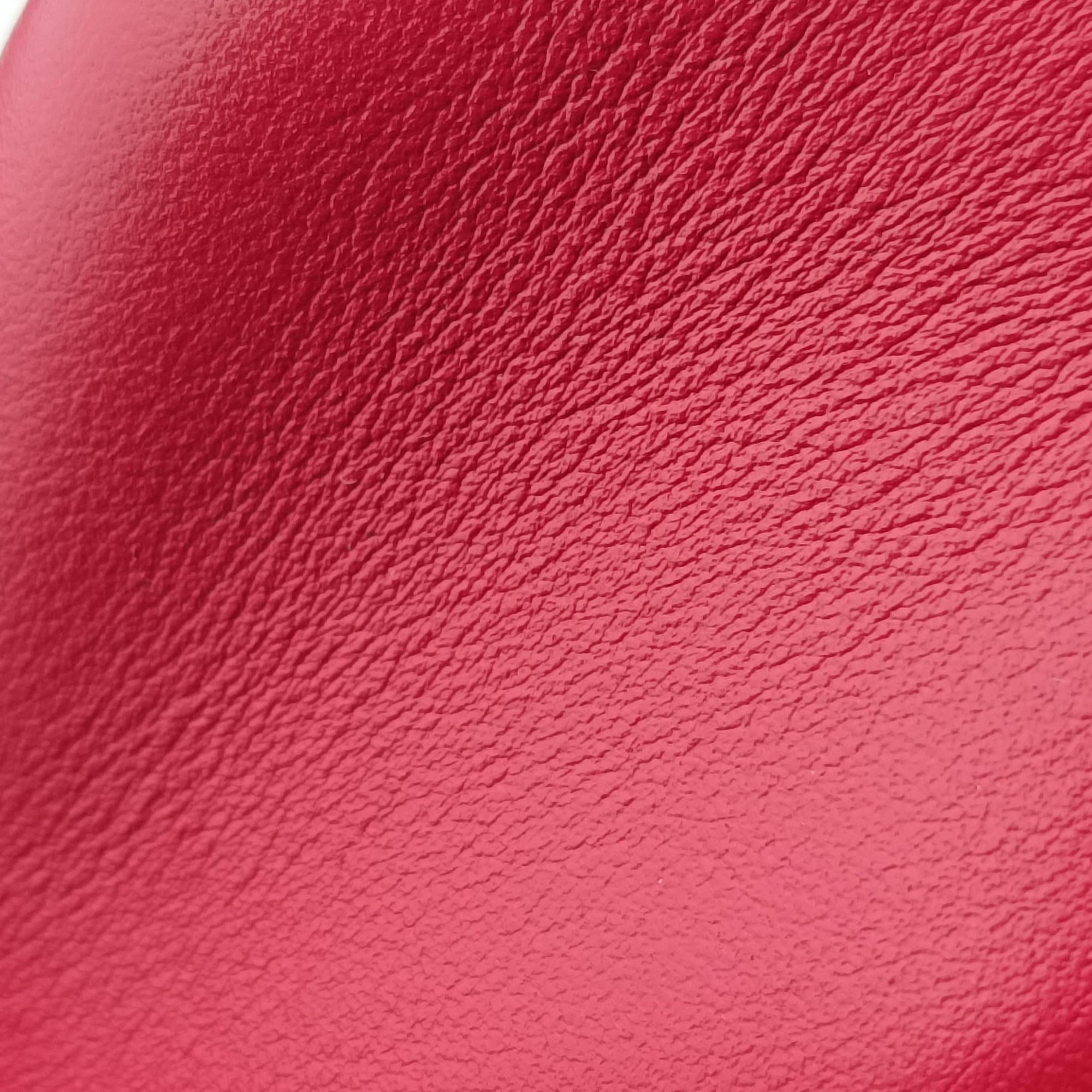 Pre-owned Gucci GG Marmont Red Leather 443497 shoulderbag | stylenewstar