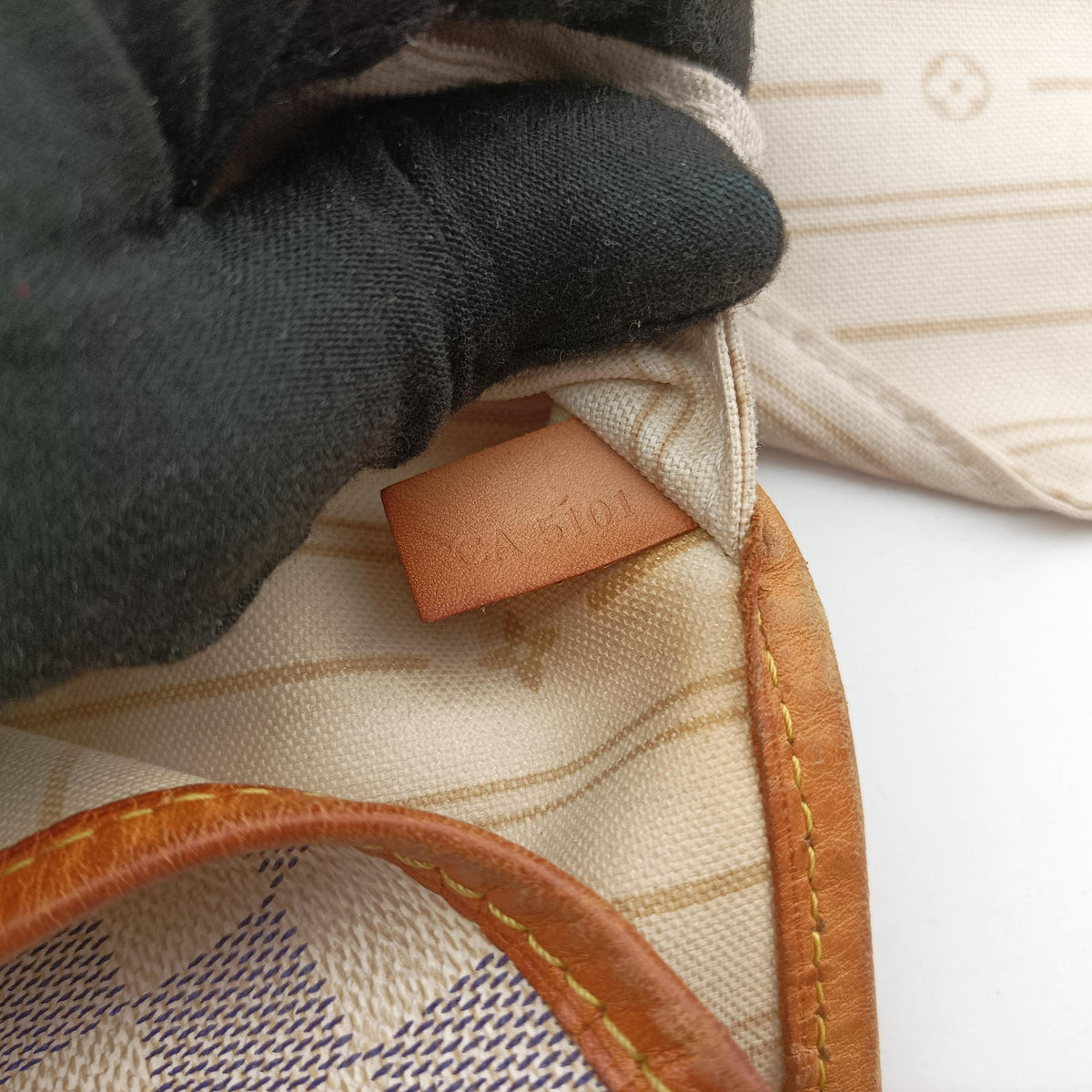 Vintage Louis Vuitton Neverfull MM Azur Damier Canvas N51107 shoulderbag | stylenewstar