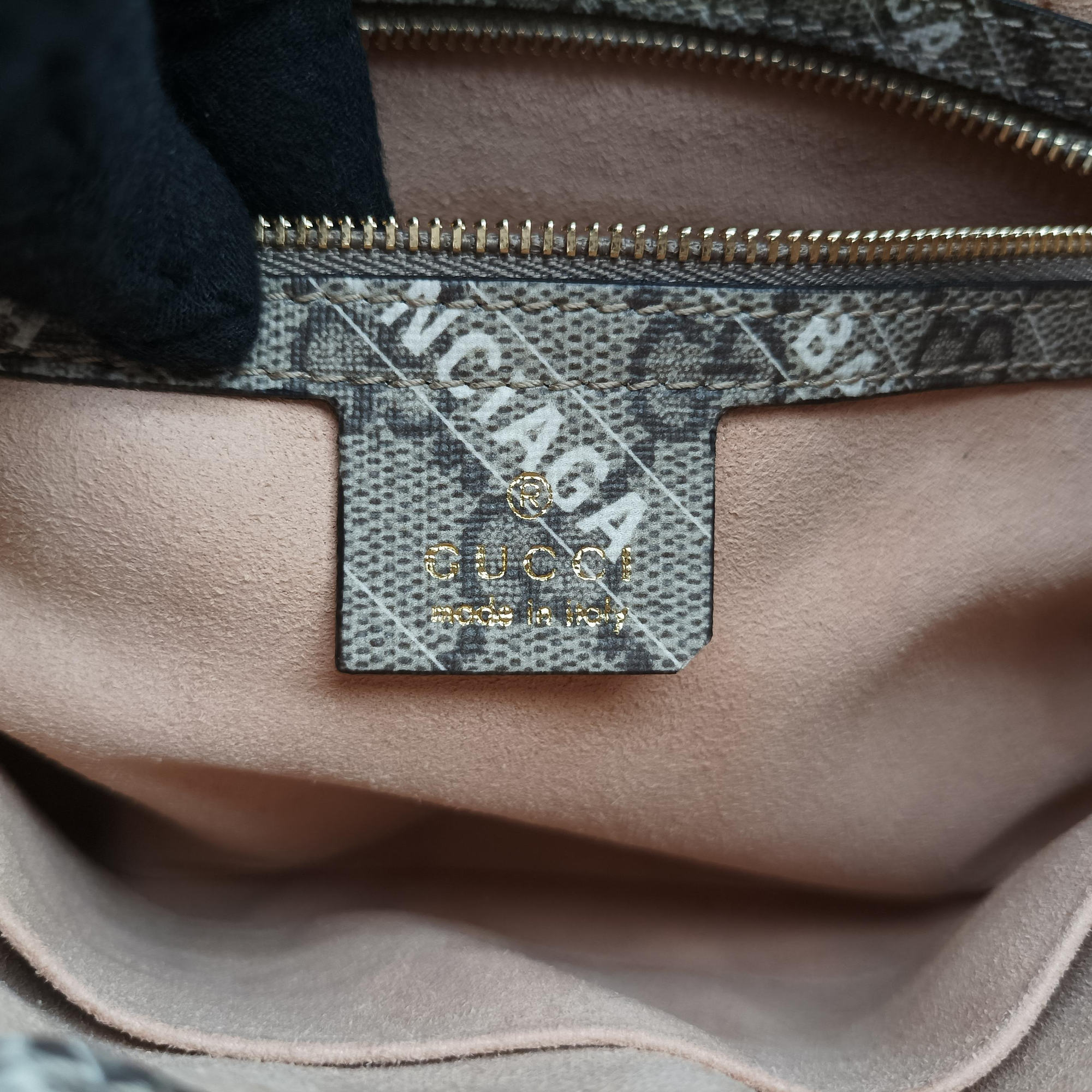 Pre-owned Gucci Balenciaga collaboration The Hacker Project Jackie 1961 beige×red×green PVC coated canvas 636706 shoulderbag | stylenewstar