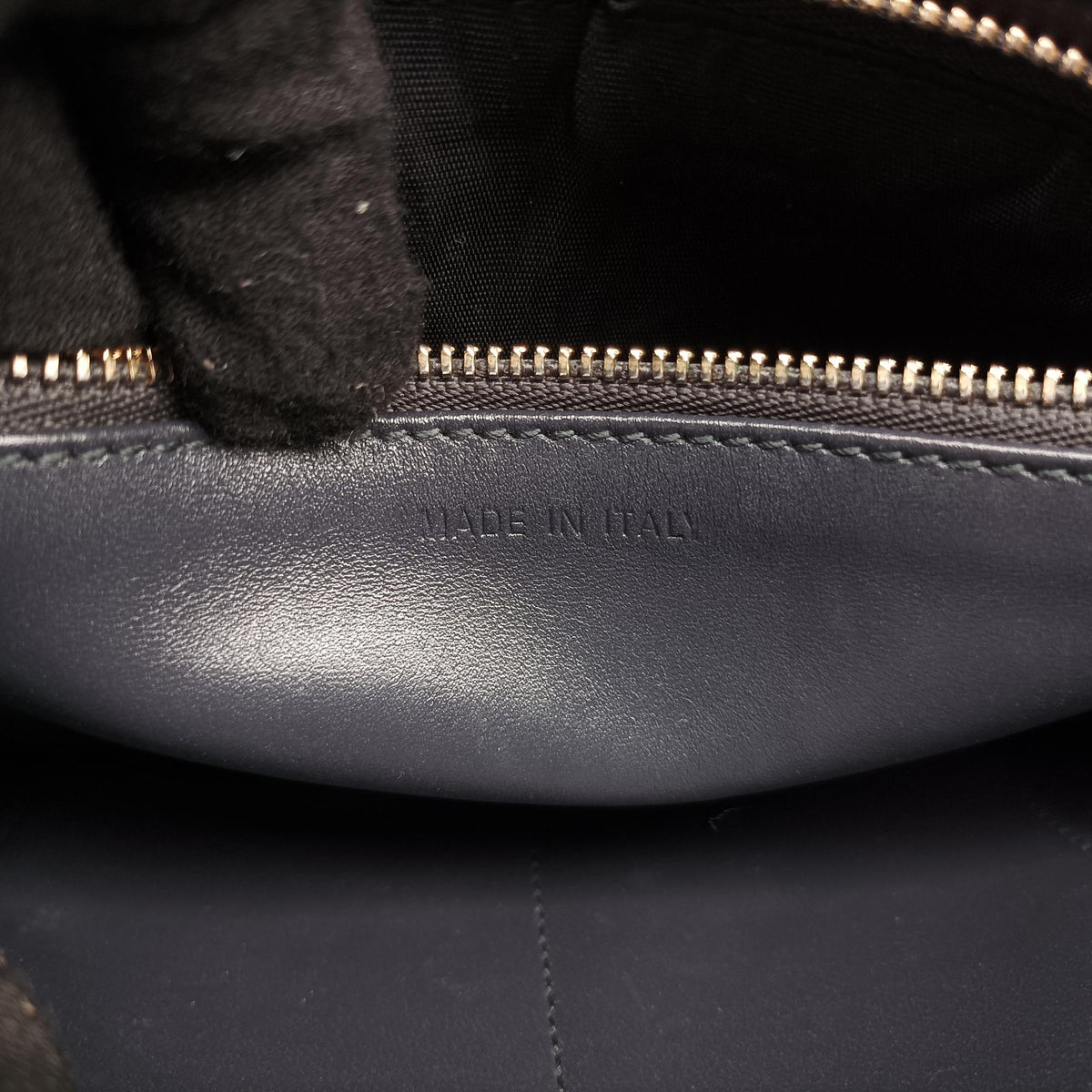 Pre-owned Christian Dior Diorama Golden leather  shoulderbag | stylenewstar