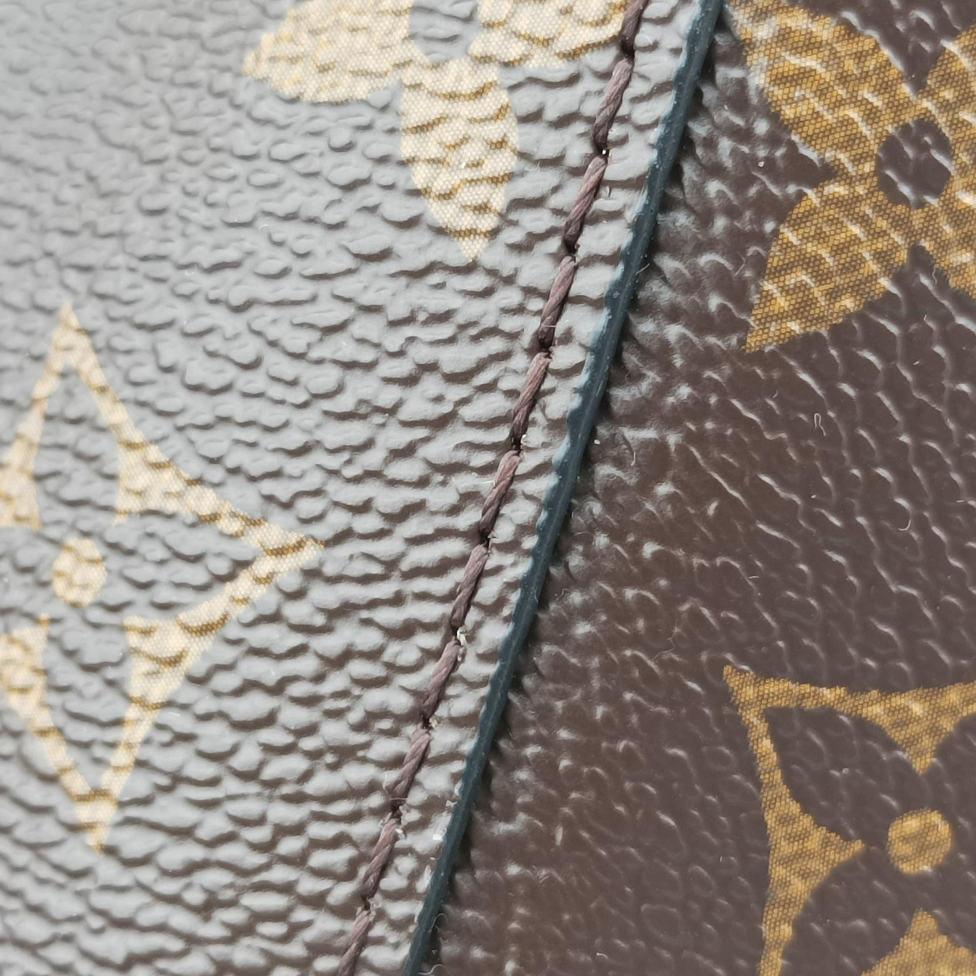 Pre-owned Louis Vuitton Toupie Marron Monogram Coated Canvas × Calfskin Leather M44592 clutchbag | stylenewstar