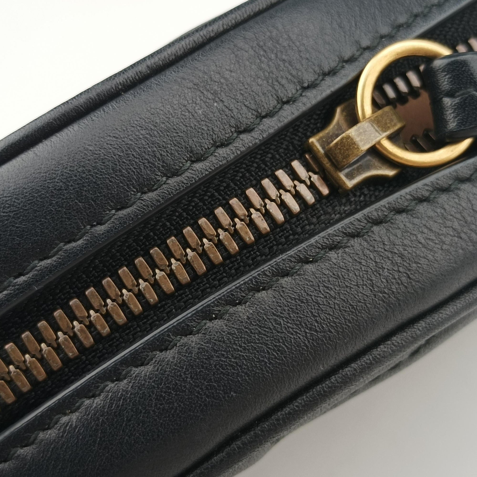 Pre-owned Gucci GG Marmont Black Leather 476434 bum bag/waist bag | stylenewstar