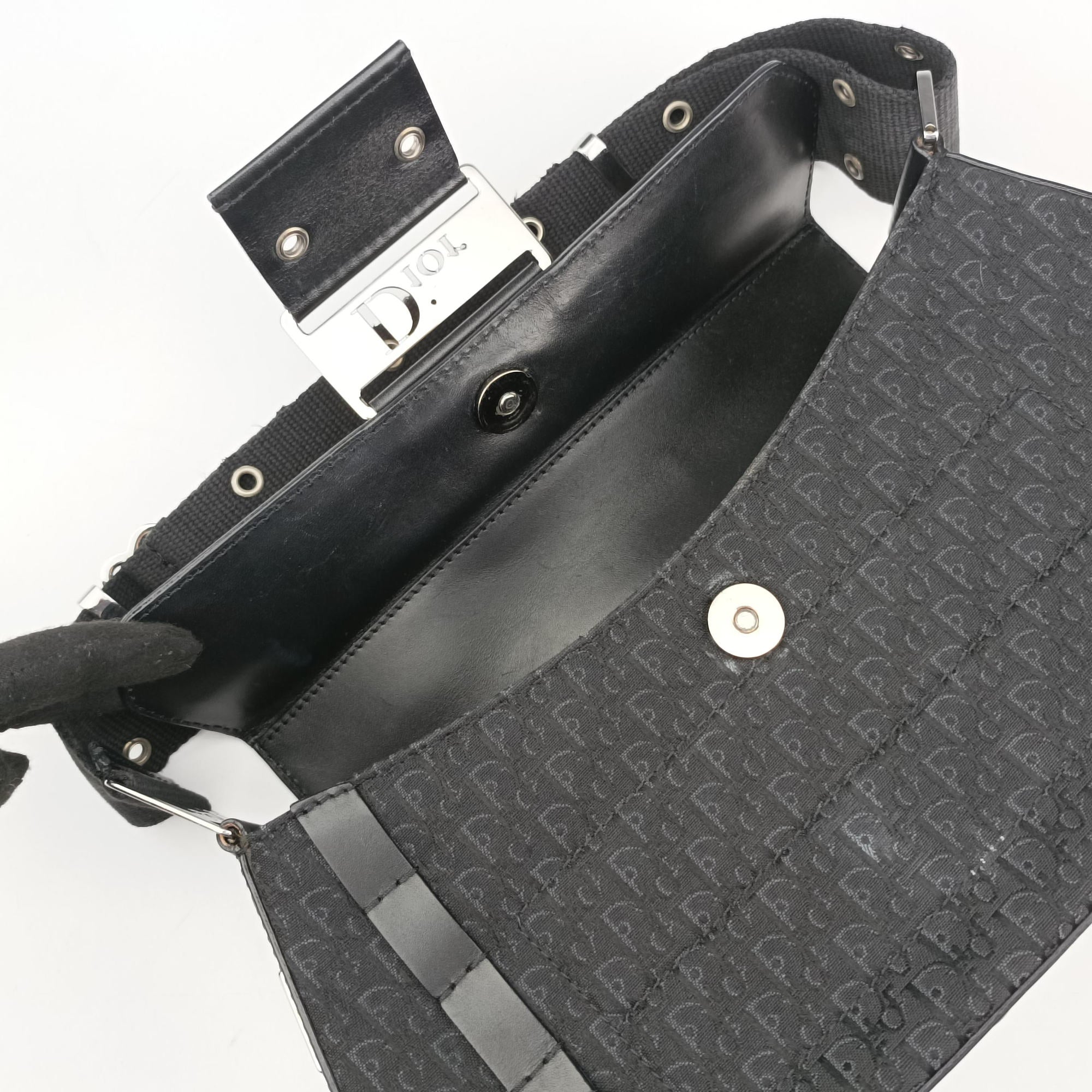 Pre-owned Christian Dior Street Chic Columbus Black canvasxleather  shoulderbag | stylenewstar