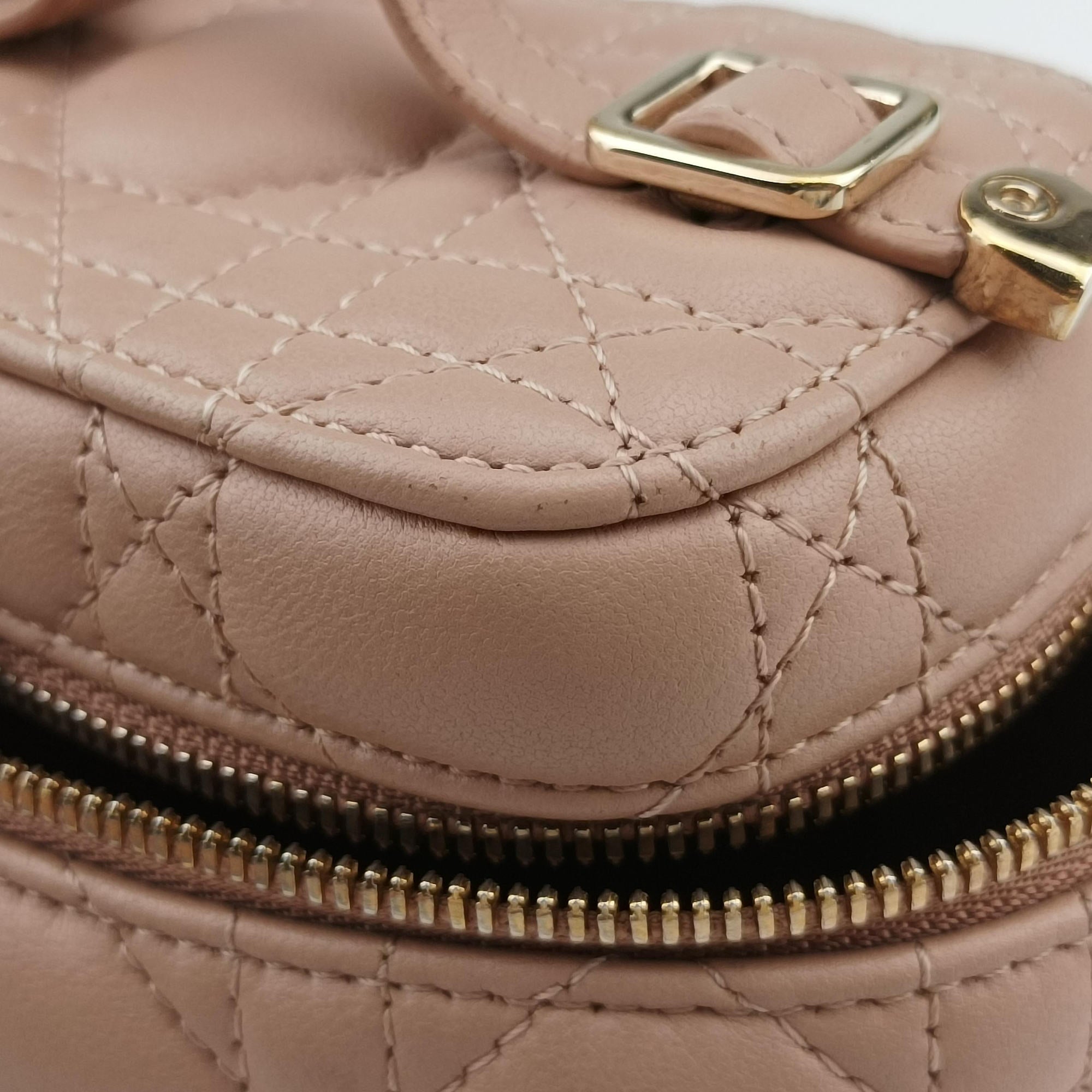 Secondhand Christian Dior Lady Dior micro vanity Pink lambskin  shoulderbag | stylenewstar