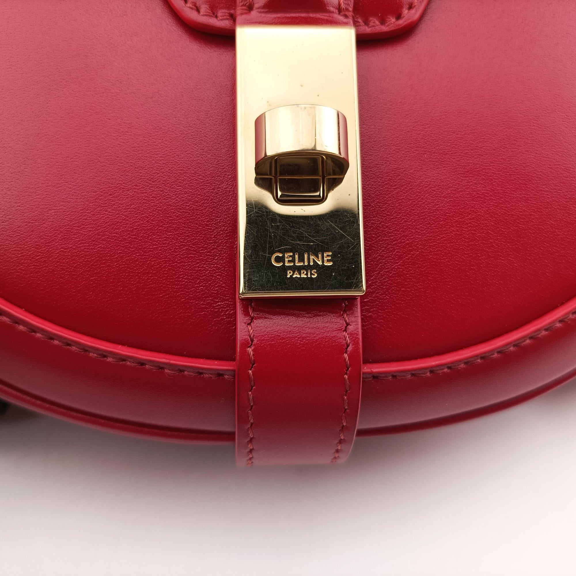 Secondhand Celine Small Besace 16 Red Leather  shoulderbag | stylenewstar