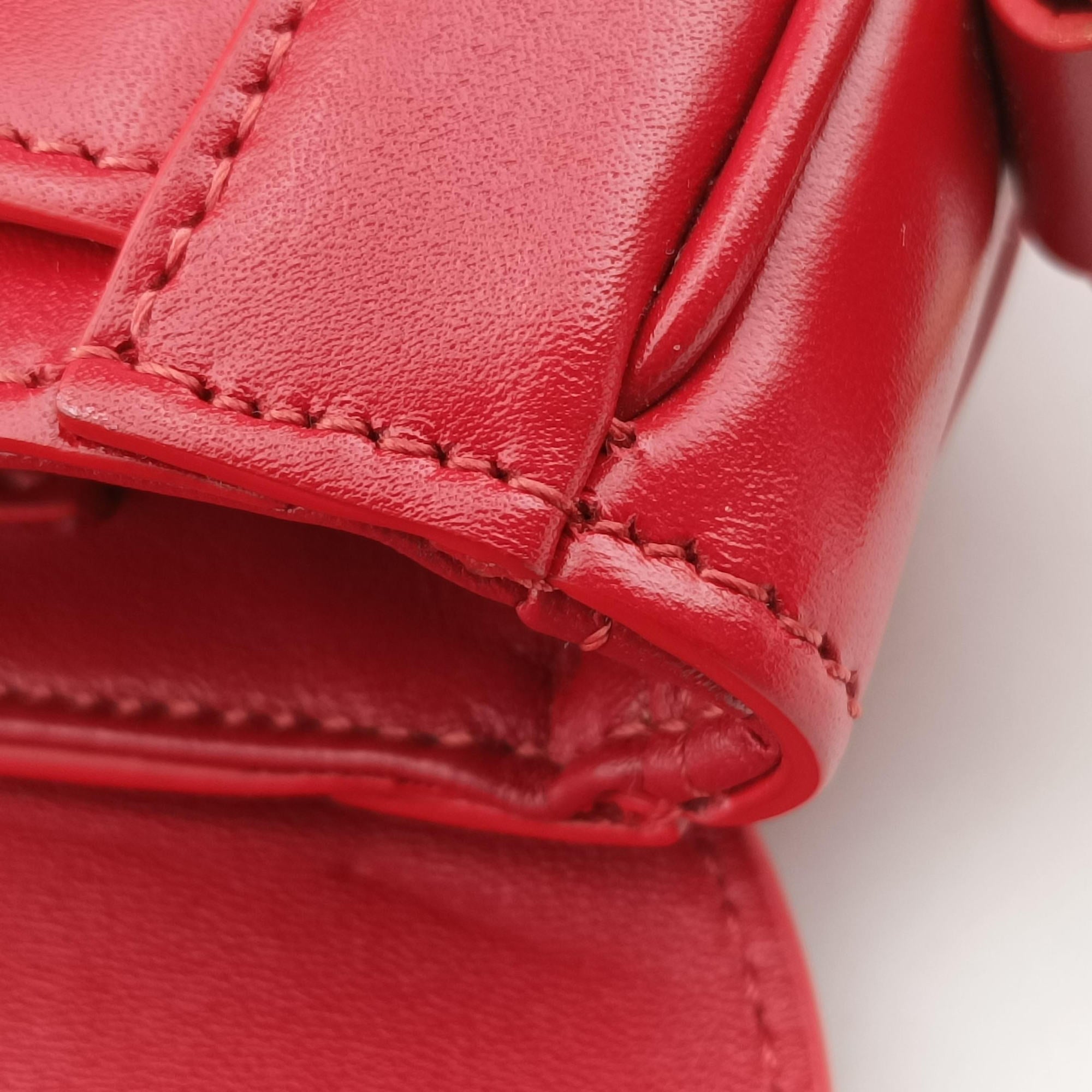 Secondhand Celine Small Besace 16 Red Leather  shoulderbag | stylenewstar