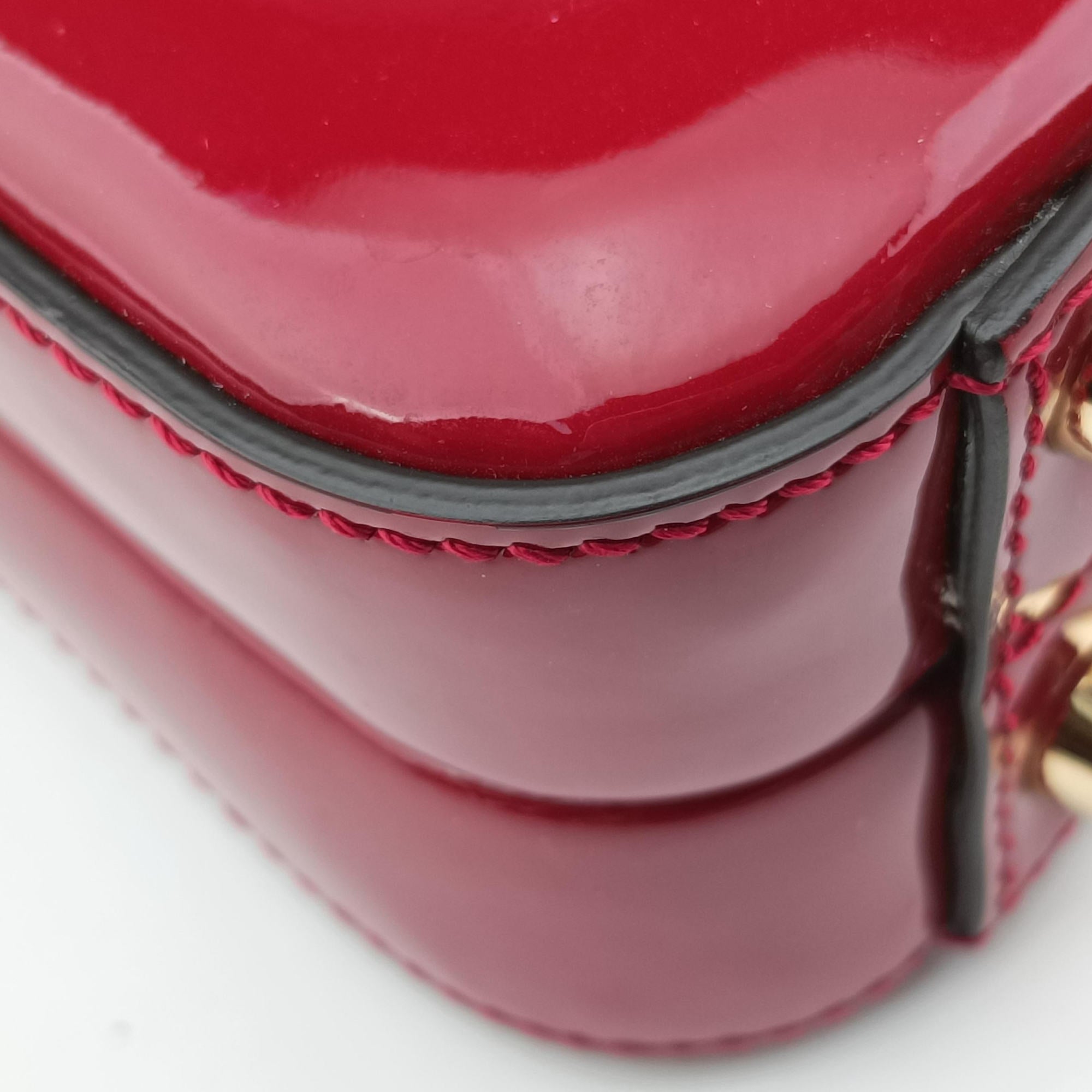Pre-owned Gucci Sylvie Red Patent Leather 589479 shoulderbag | stylenewstar