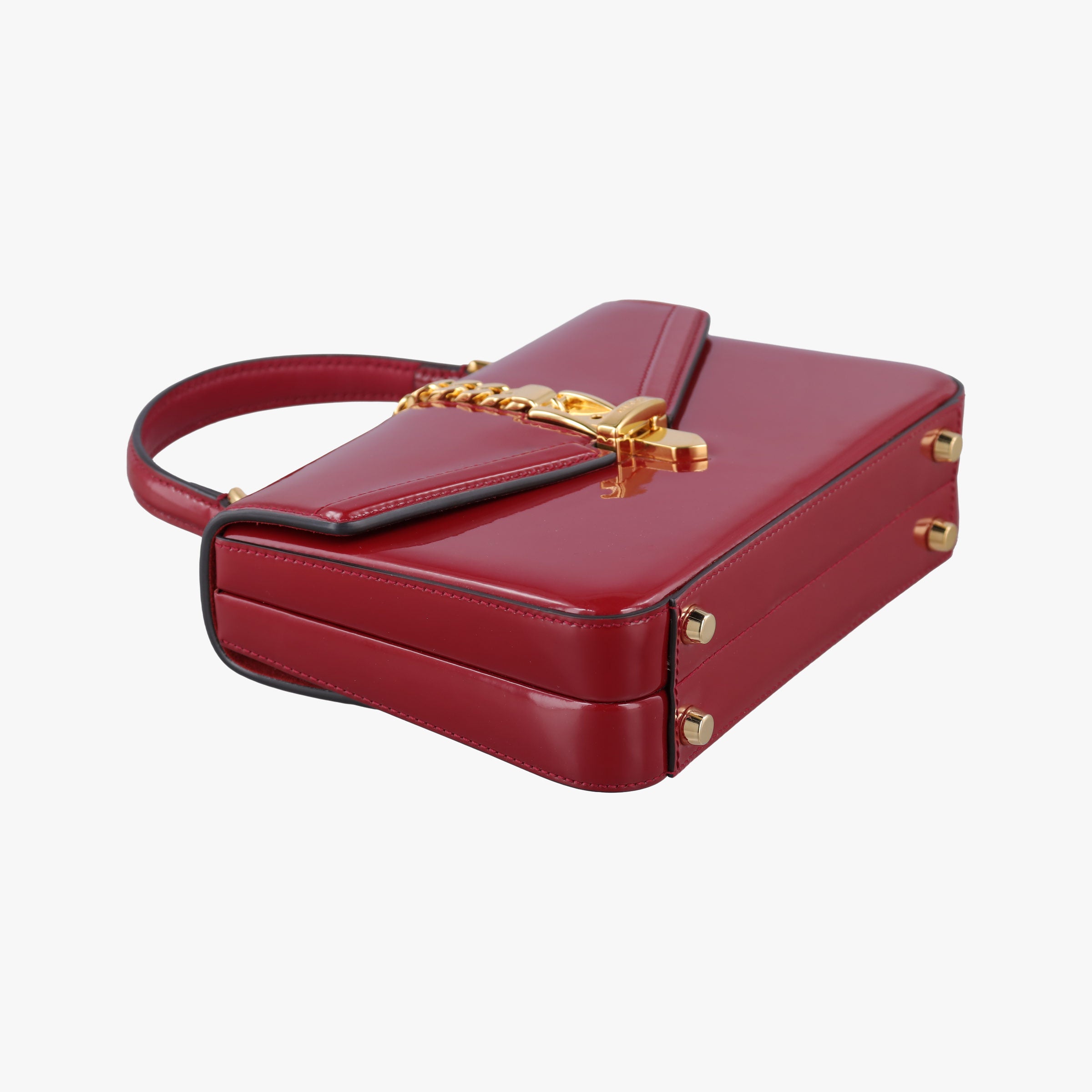 Pre-owned Gucci Sylvie Red Patent Leather 589479 shoulderbag | stylenewstar