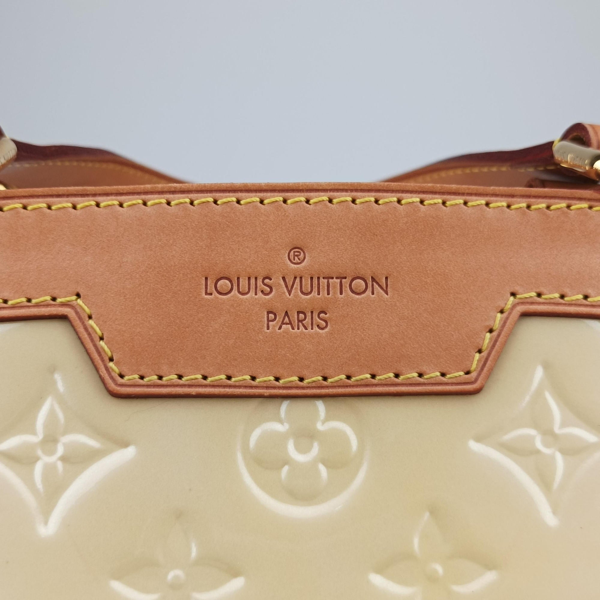 Vintage Louis Vuitton Brea MM Dunne Vernis M90180 shoulderbag | stylenewstar