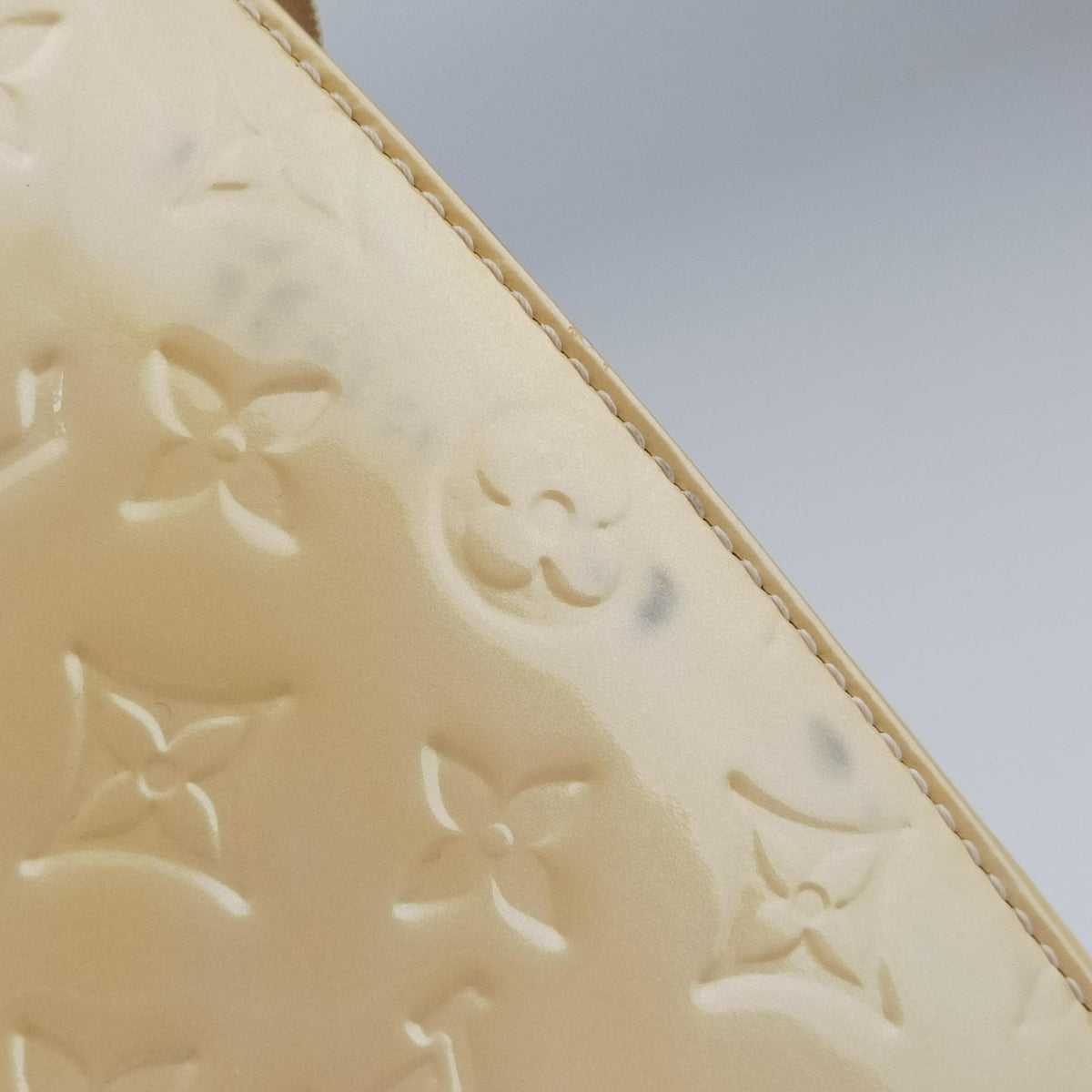 Vintage Louis Vuitton Brea MM Dunne Vernis M90180 shoulderbag | stylenewstar