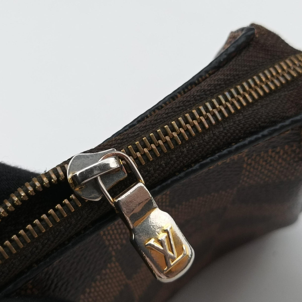 Vintage Louis Vuitton EVA EBENE Damier Canvas N55213 shoulderbag | stylenewstar