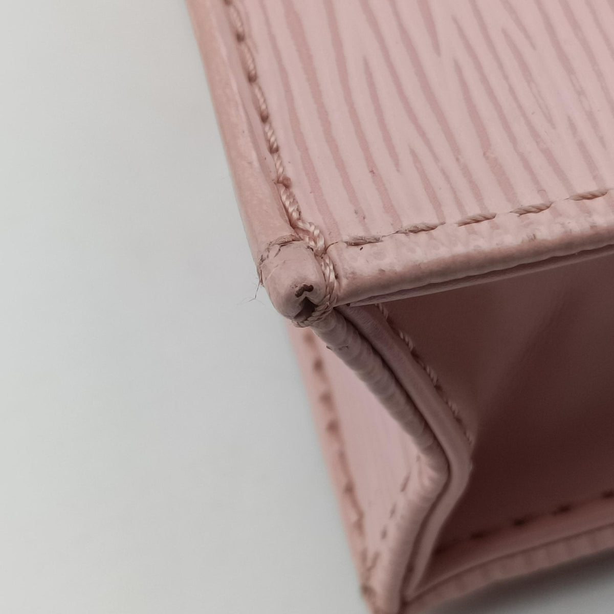 Pre-owned Louis Vuitton Petit Sac Plat ROSE BALLERIN Epi M69575 shoulderbag | stylenewstar