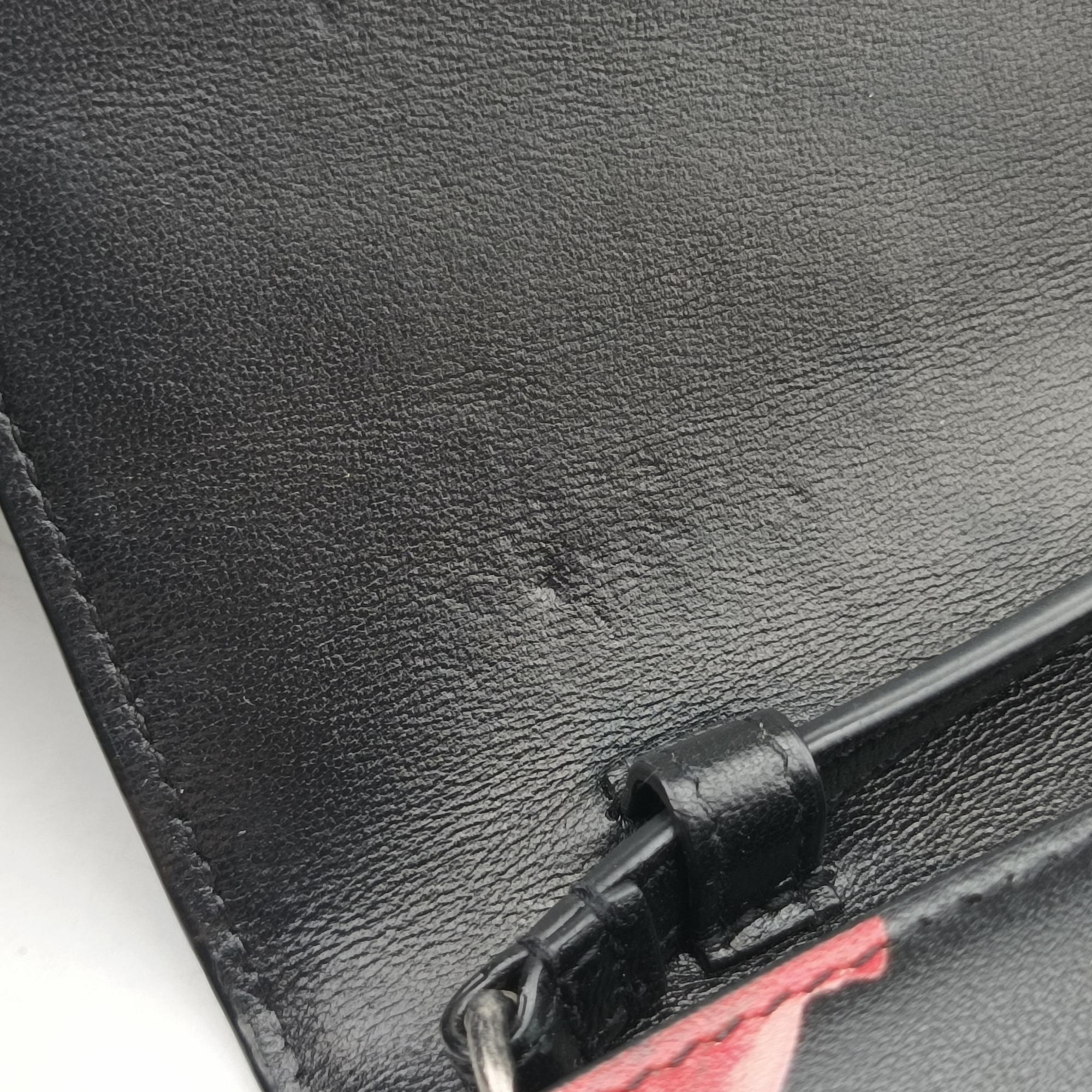 Pre-owned Yves Saint Laurent KATE Black Leather 377829 shoulderbag | stylenewstar