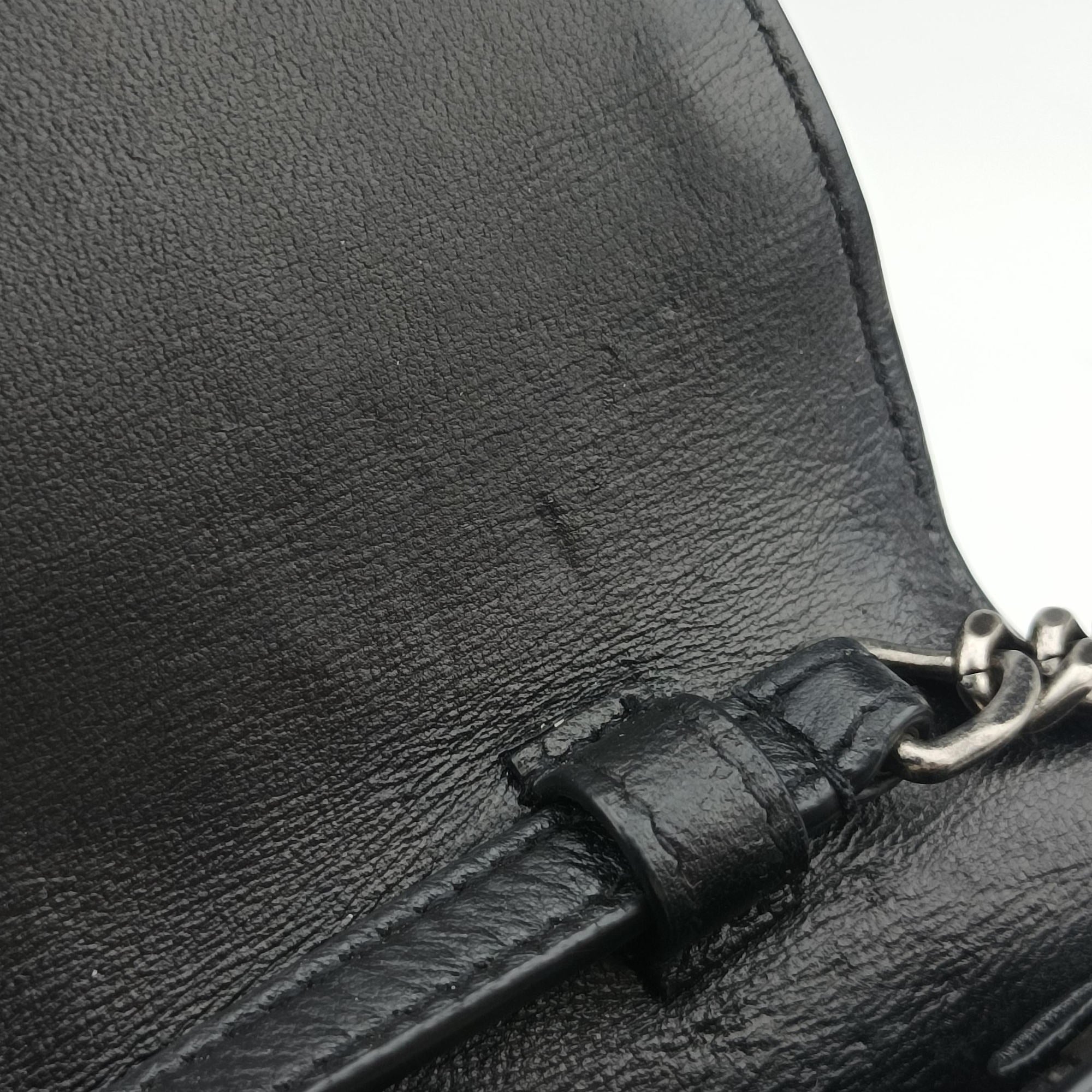 Pre-owned Yves Saint Laurent KATE Black Leather 377829 shoulderbag | stylenewstar