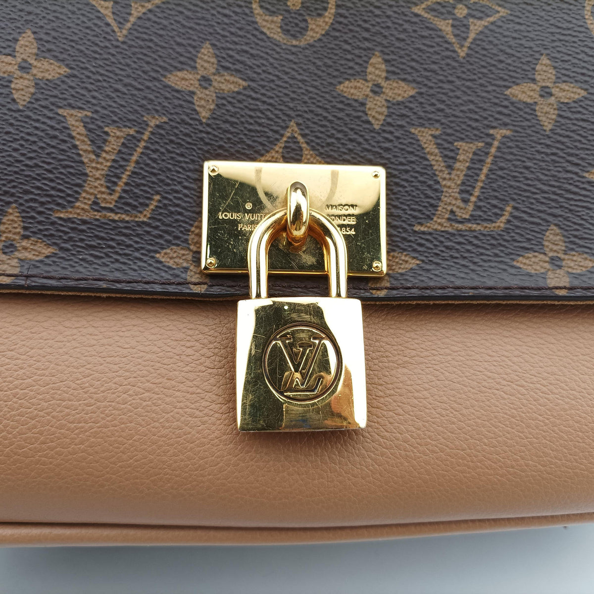 Pre-owned Louis Vuitton MARIGNAN brown×SESAME Monogram Canvas×calf leather M44544 shoulderbag | stylenewstar
