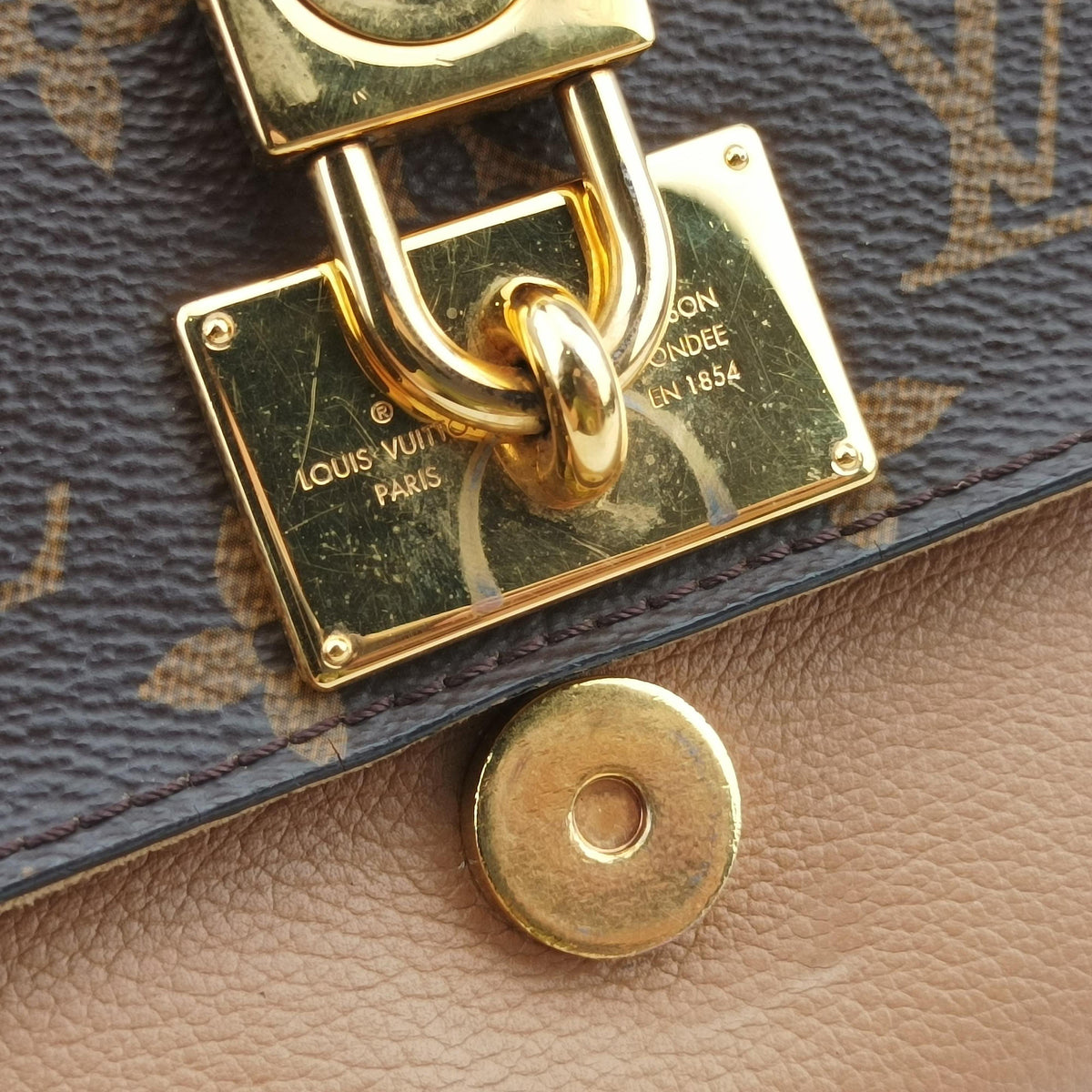 Pre-owned Louis Vuitton MARIGNAN brown×SESAME Monogram Canvas×calf leather M44544 shoulderbag | stylenewstar