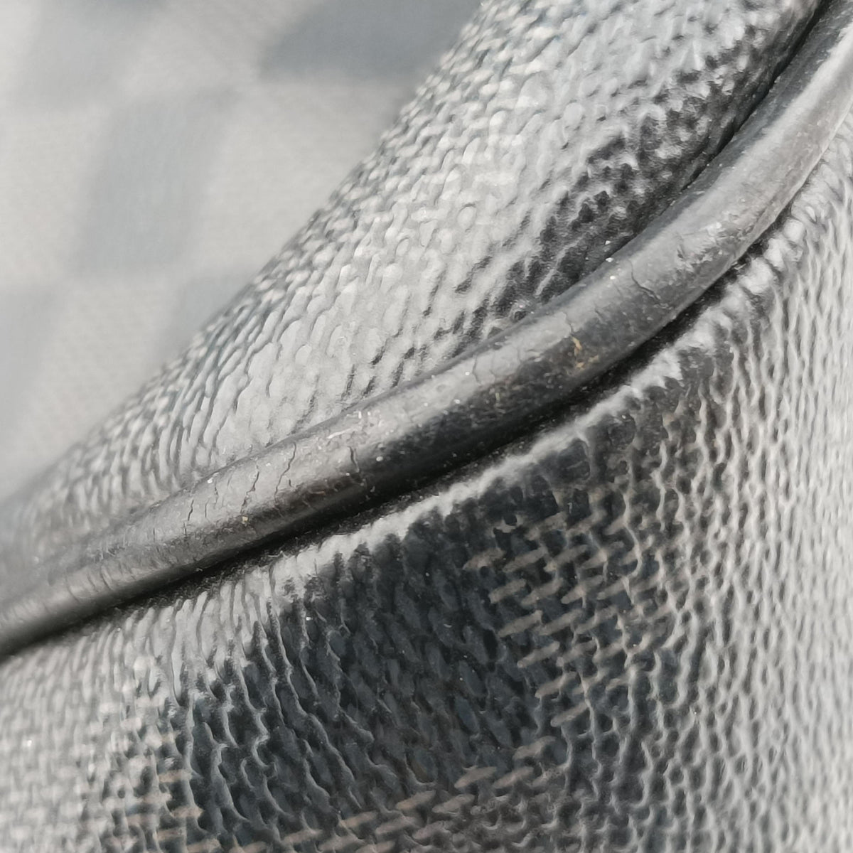 Pre-owned Louis Vuitton Tadao Graphite Damier Graphite N41259 handbag | stylenewstar